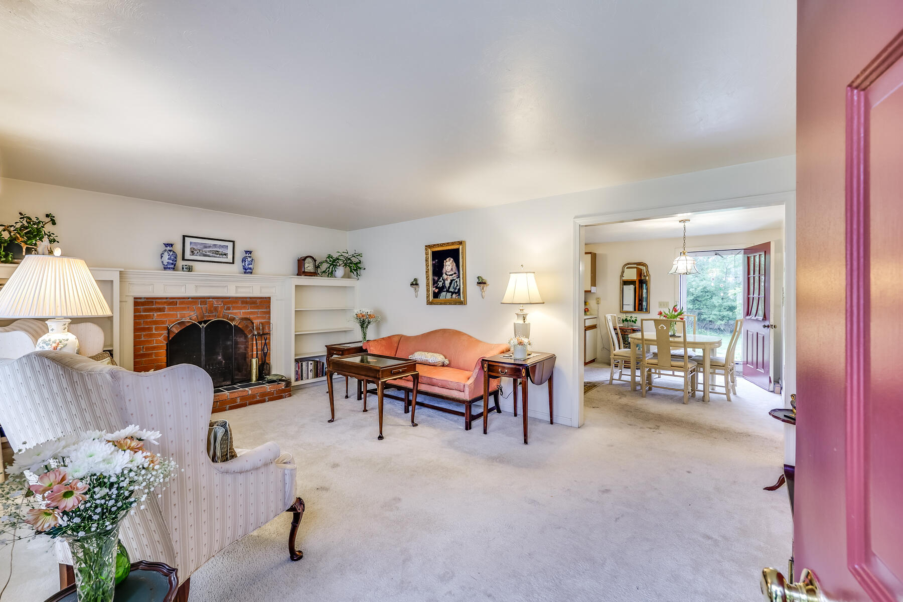 231 Knotty Pine Lane