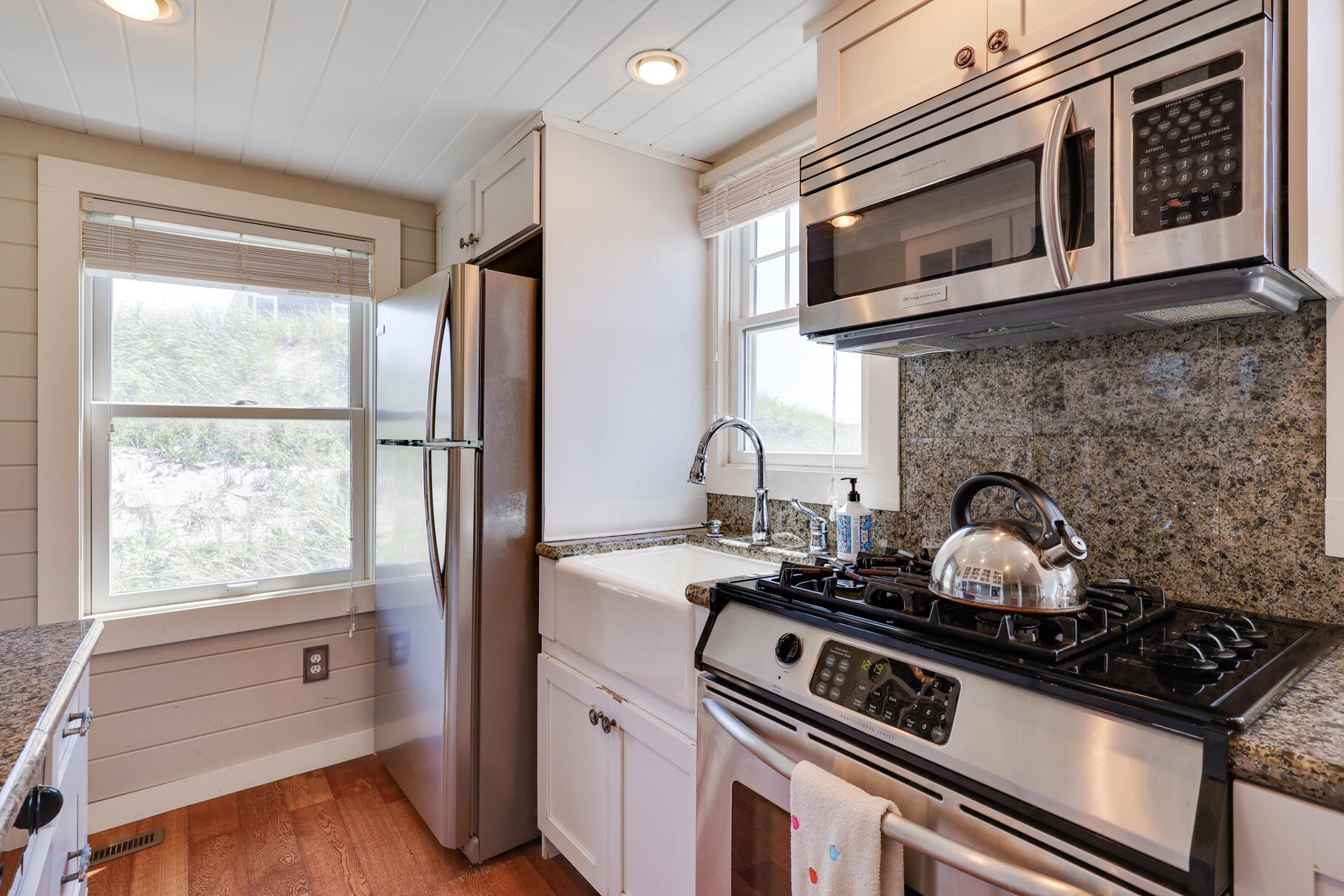 143 N Shore Boulevard # 4A