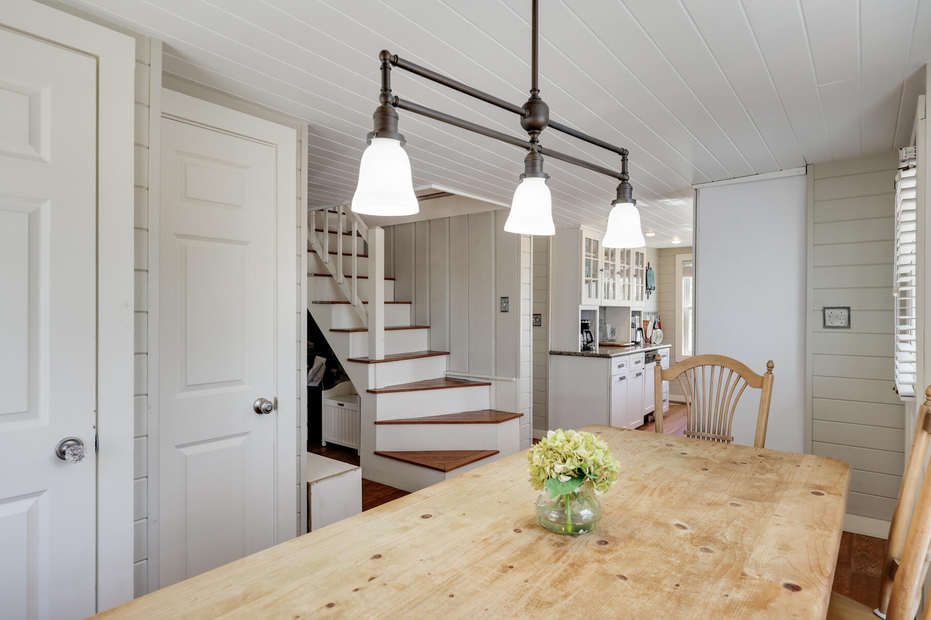 143 N Shore Boulevard # 4A