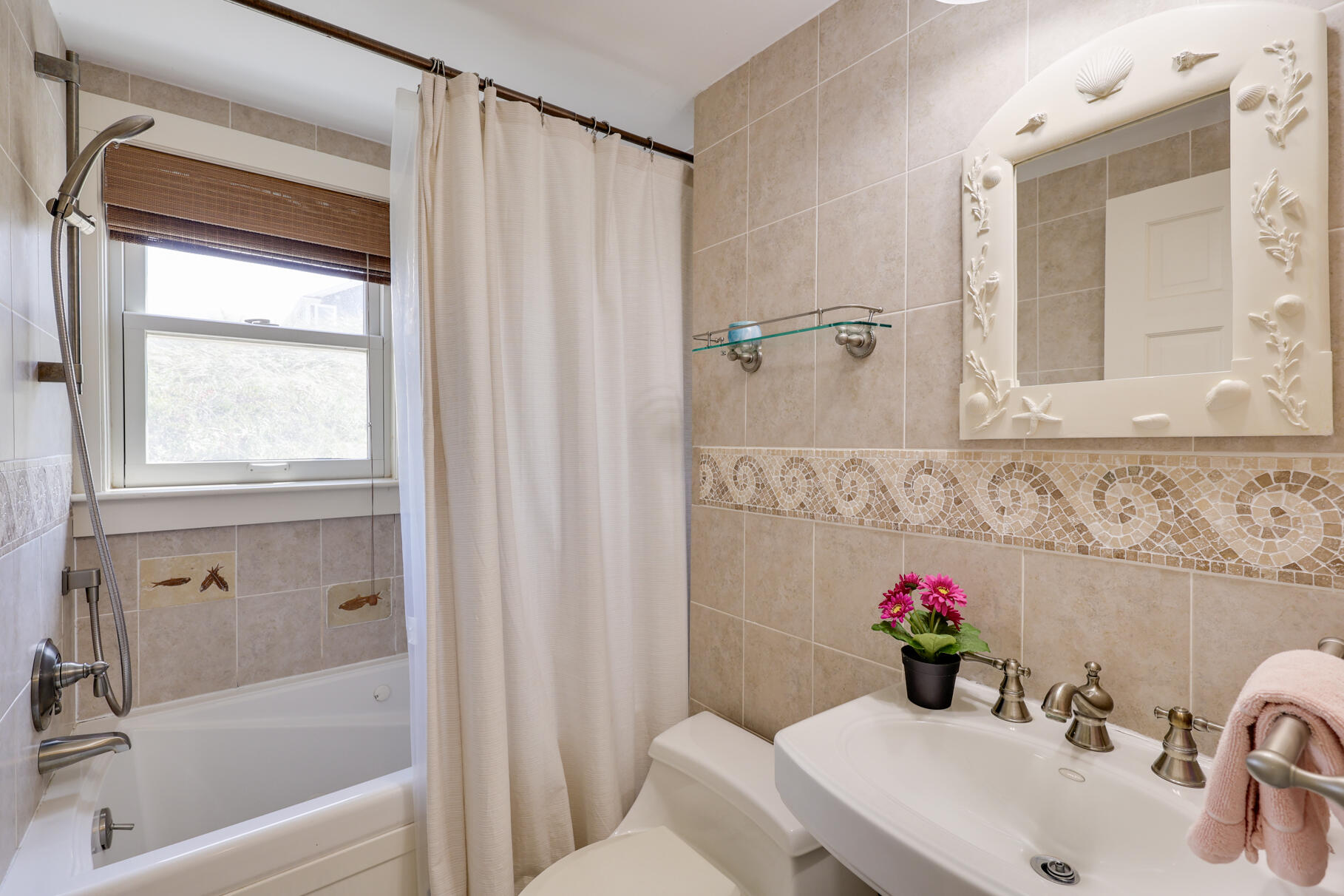 143 N Shore Boulevard # 4A