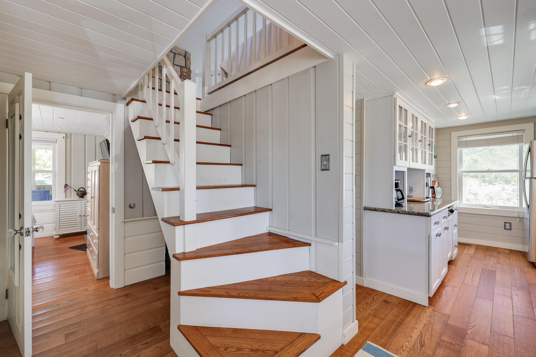 143 N Shore Boulevard # 4A