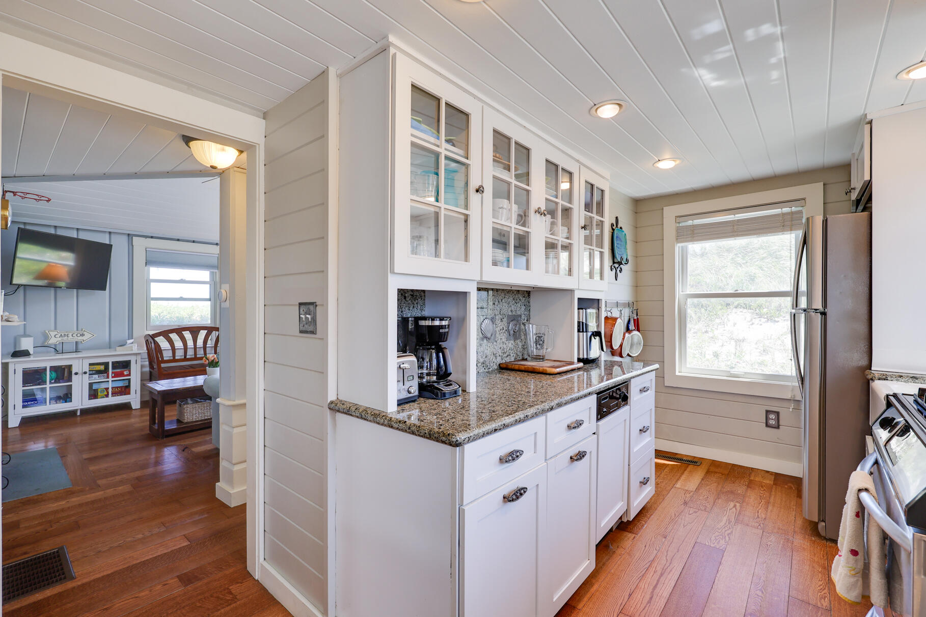 143 N Shore Boulevard # 4A