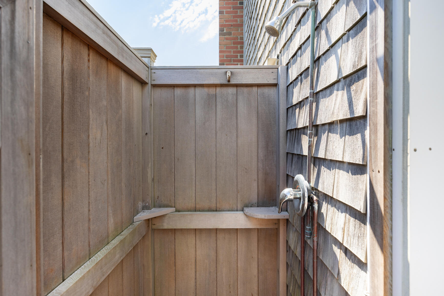 143 N Shore Boulevard # 4A