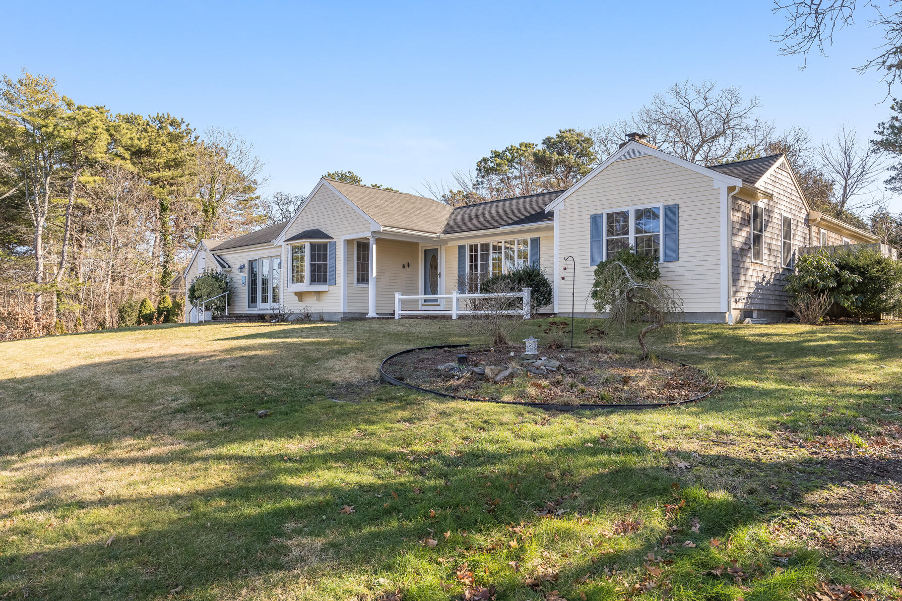 10 Monument View Road