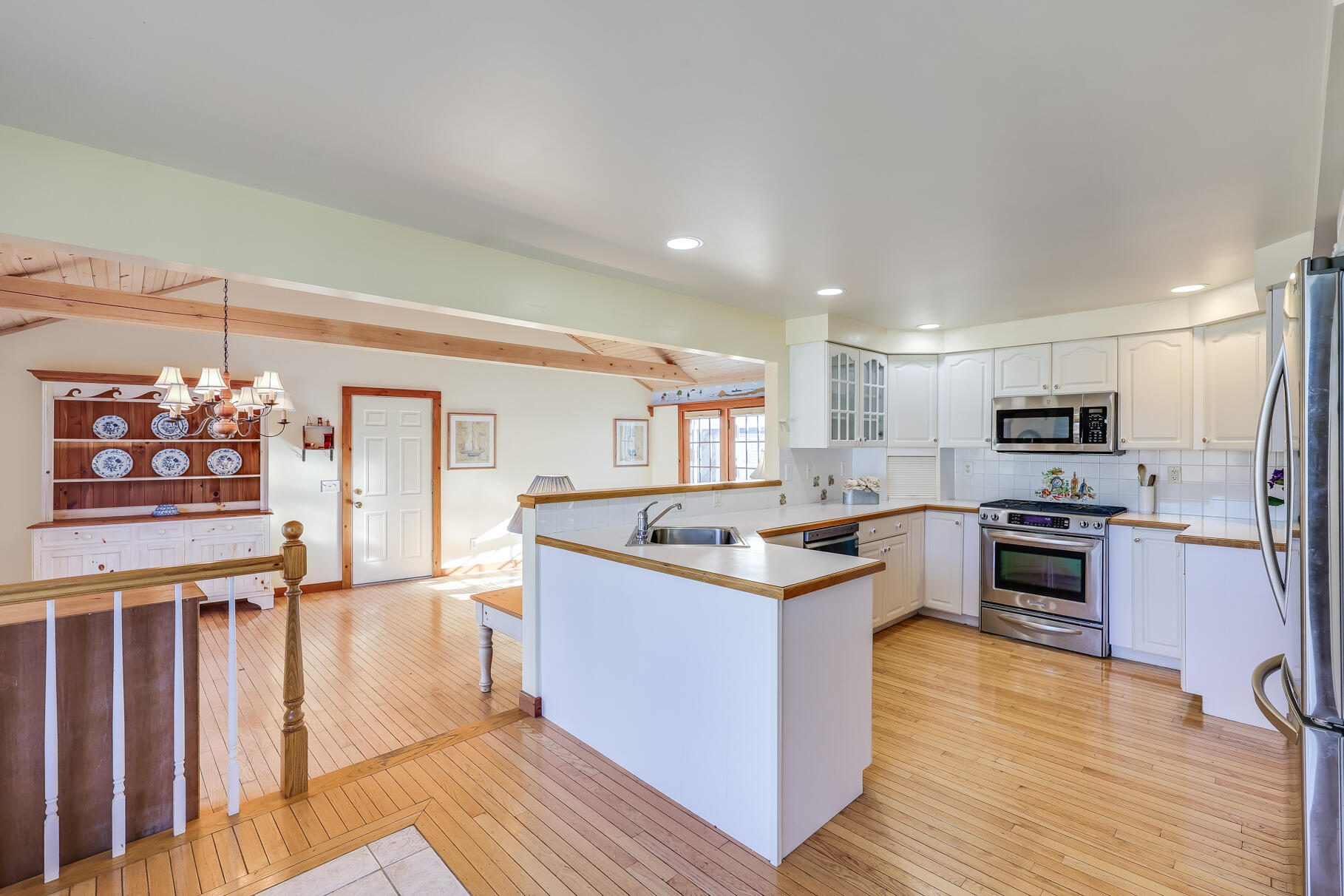 10 Monument View Road