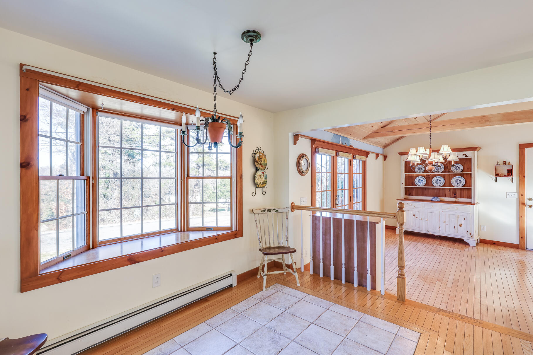 10 Monument View Road