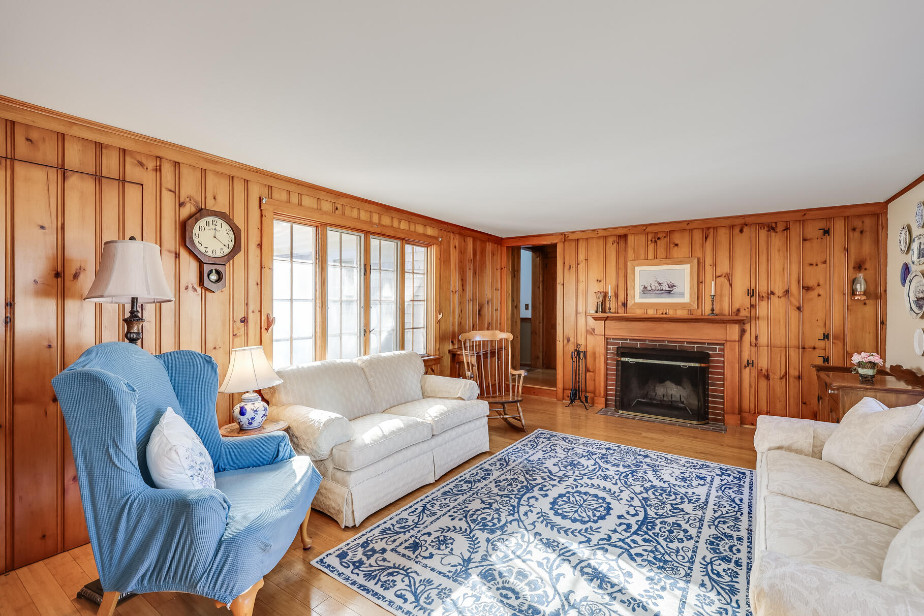 10 Monument View Road