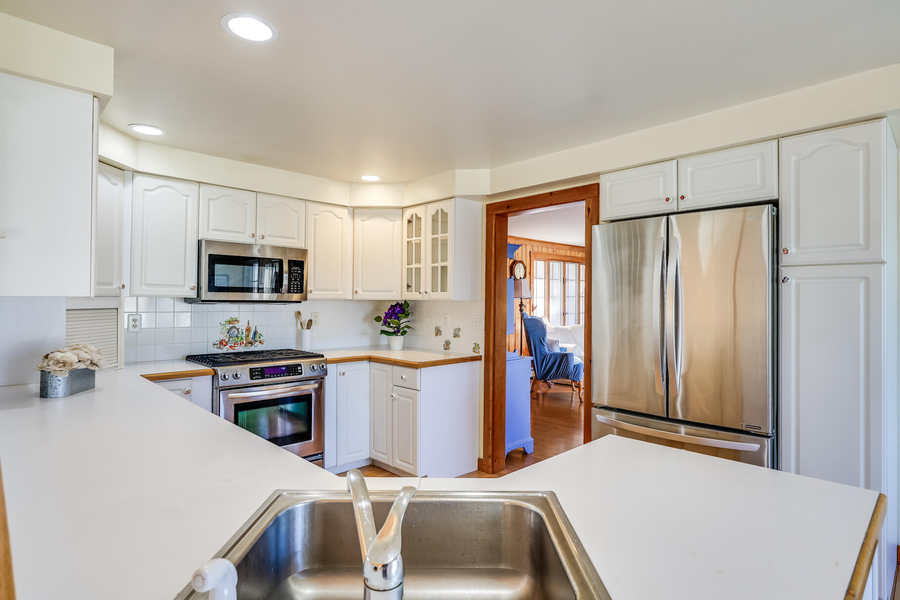 10 Monument View Road