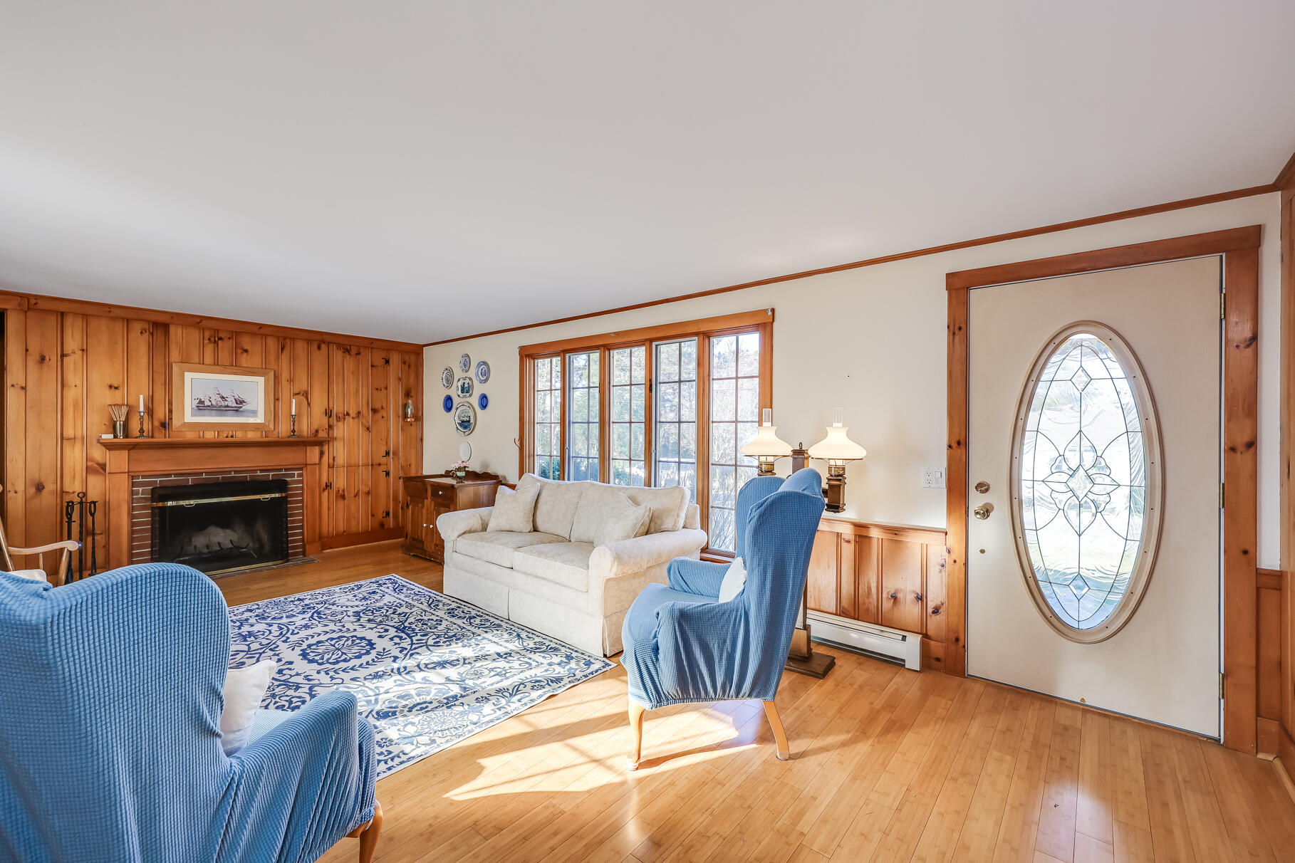 10 Monument View Road