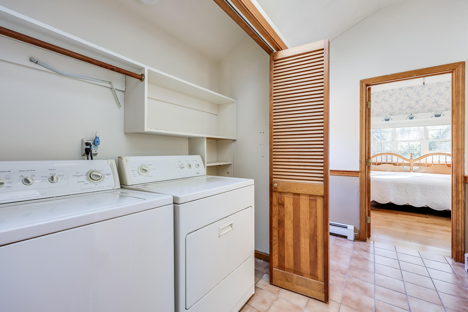 10 Monument View Road