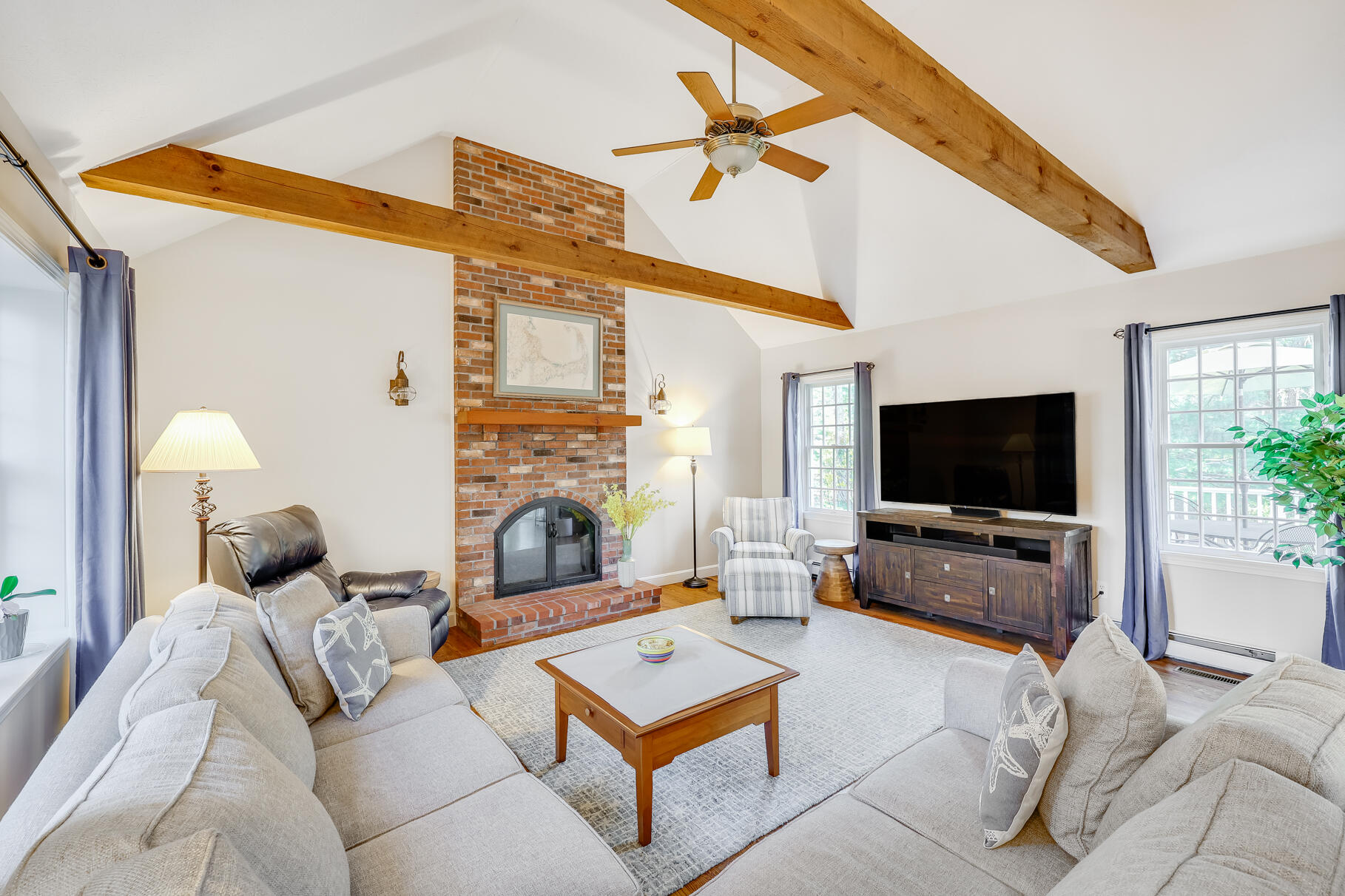 2 Briar Patch Circle