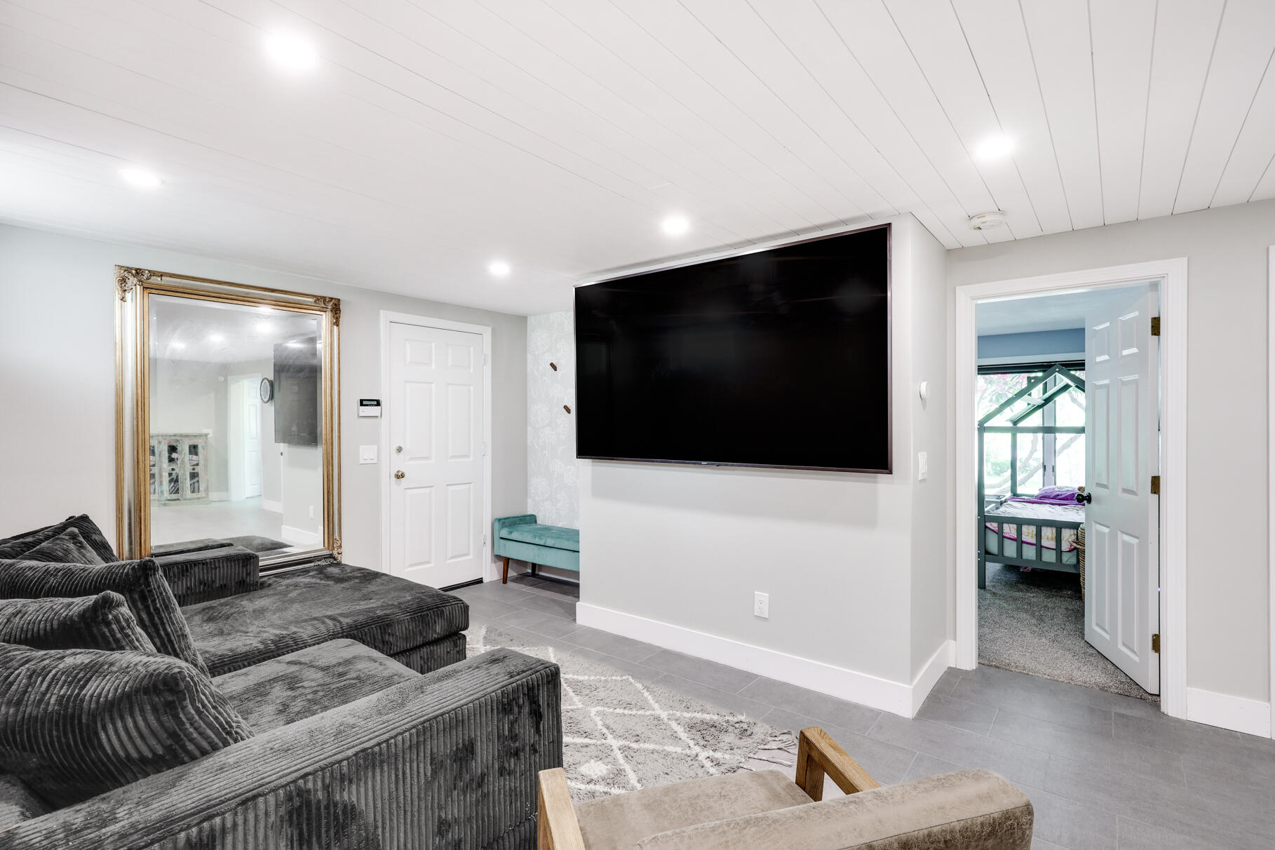 12 Faunce Mountain Road