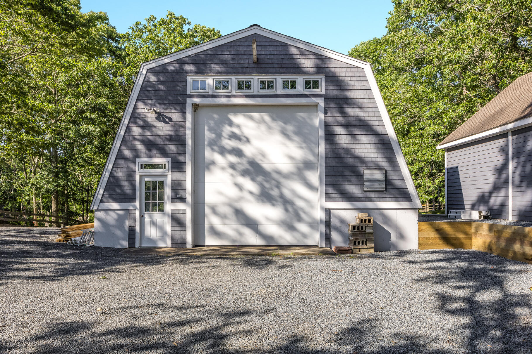 125 Service Road