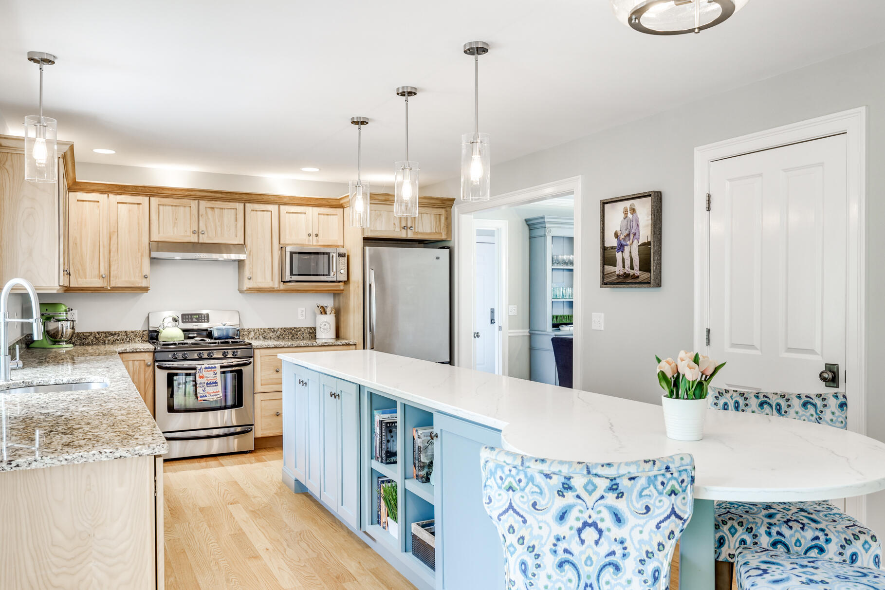 7 Jacobs Meadow Road