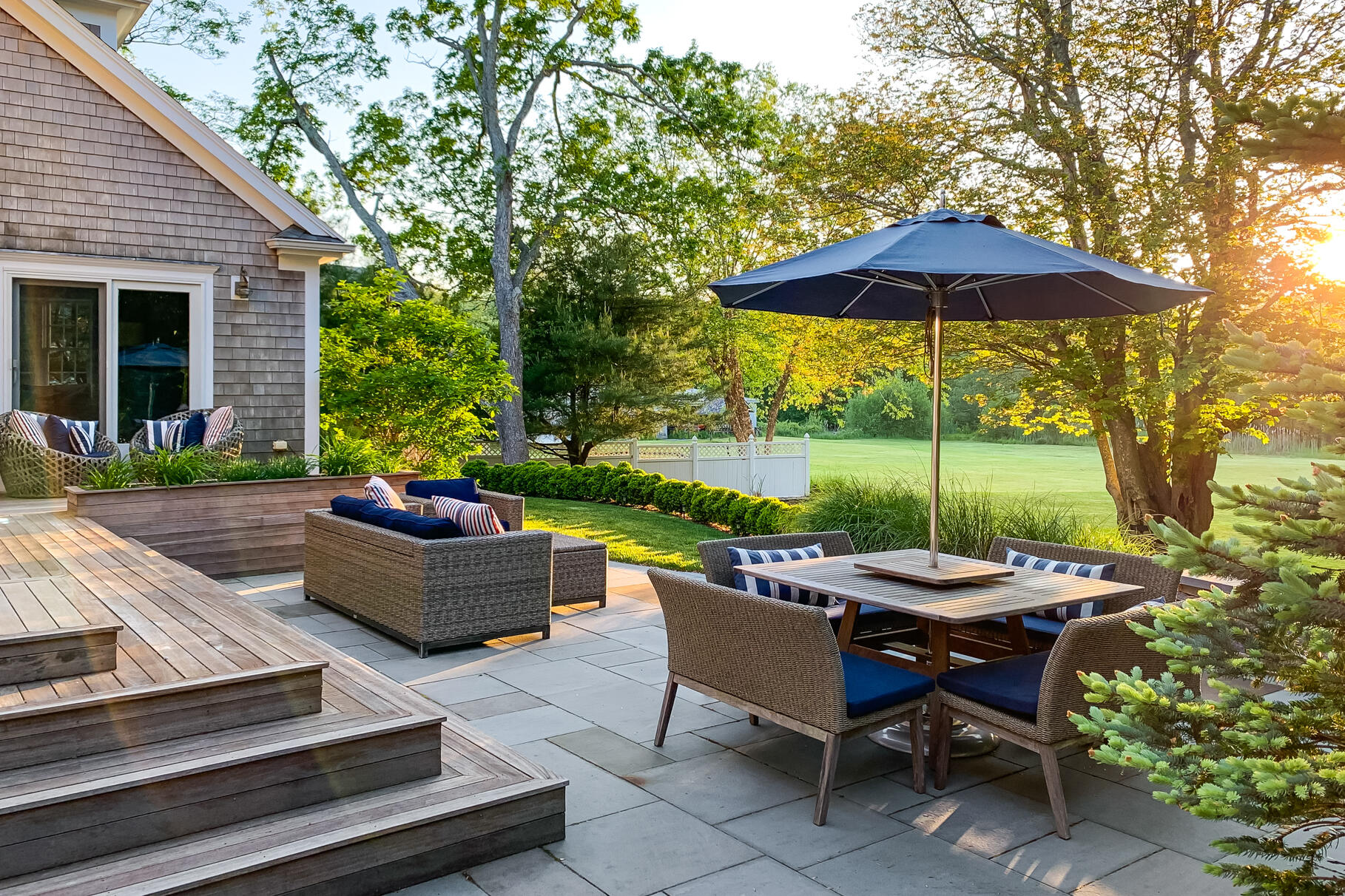 7 Jacobs Meadow Road