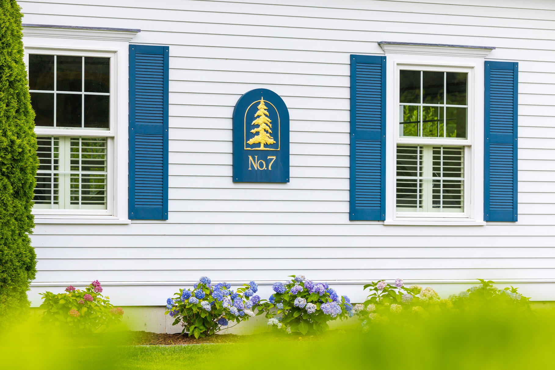 7 Jacobs Meadow Road