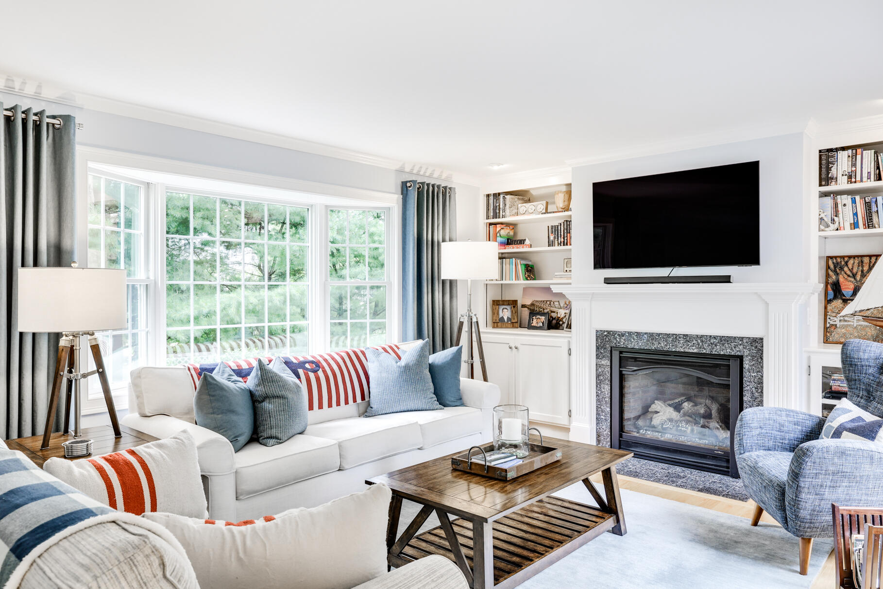 7 Jacobs Meadow Road