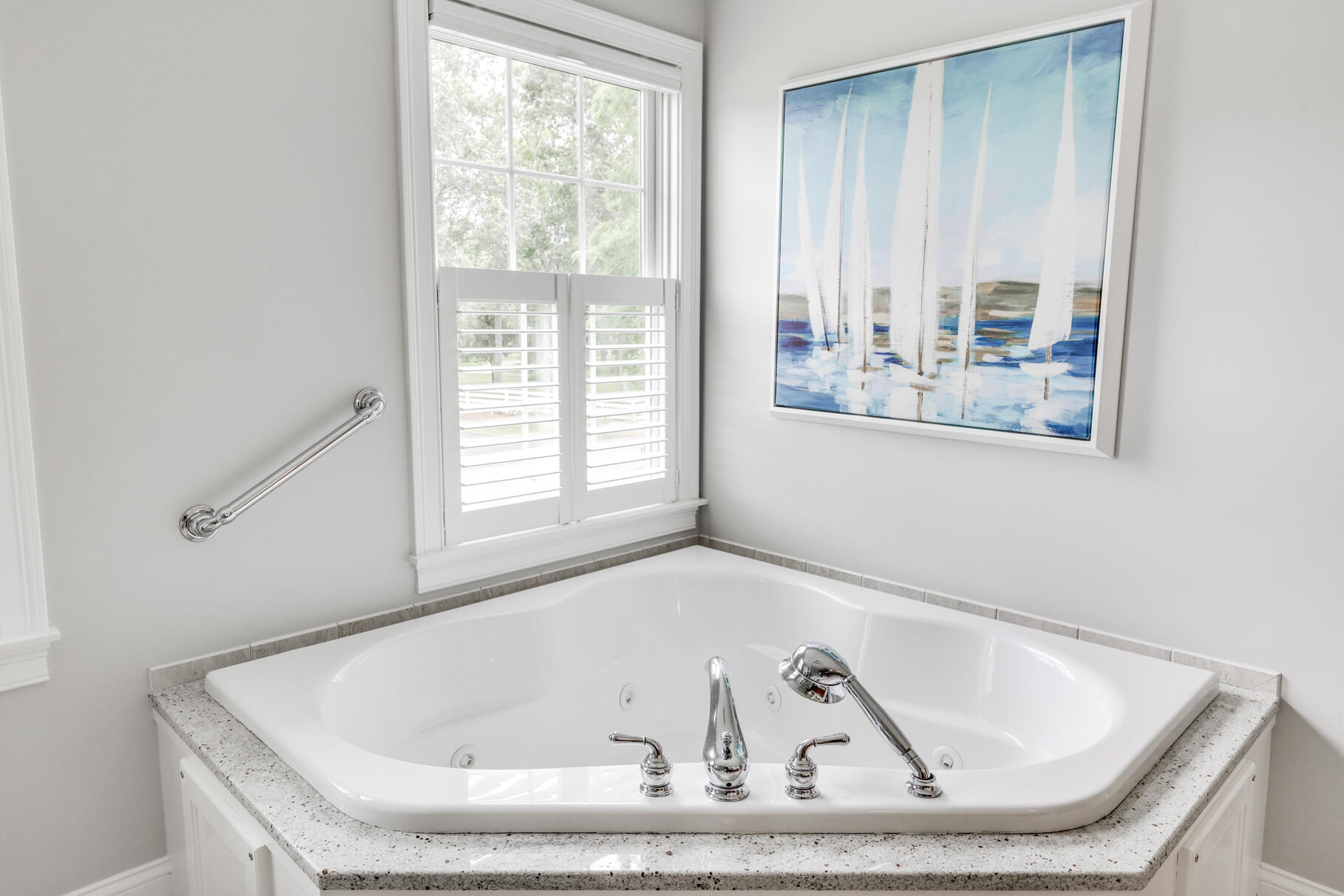 7 Jacobs Meadow Road