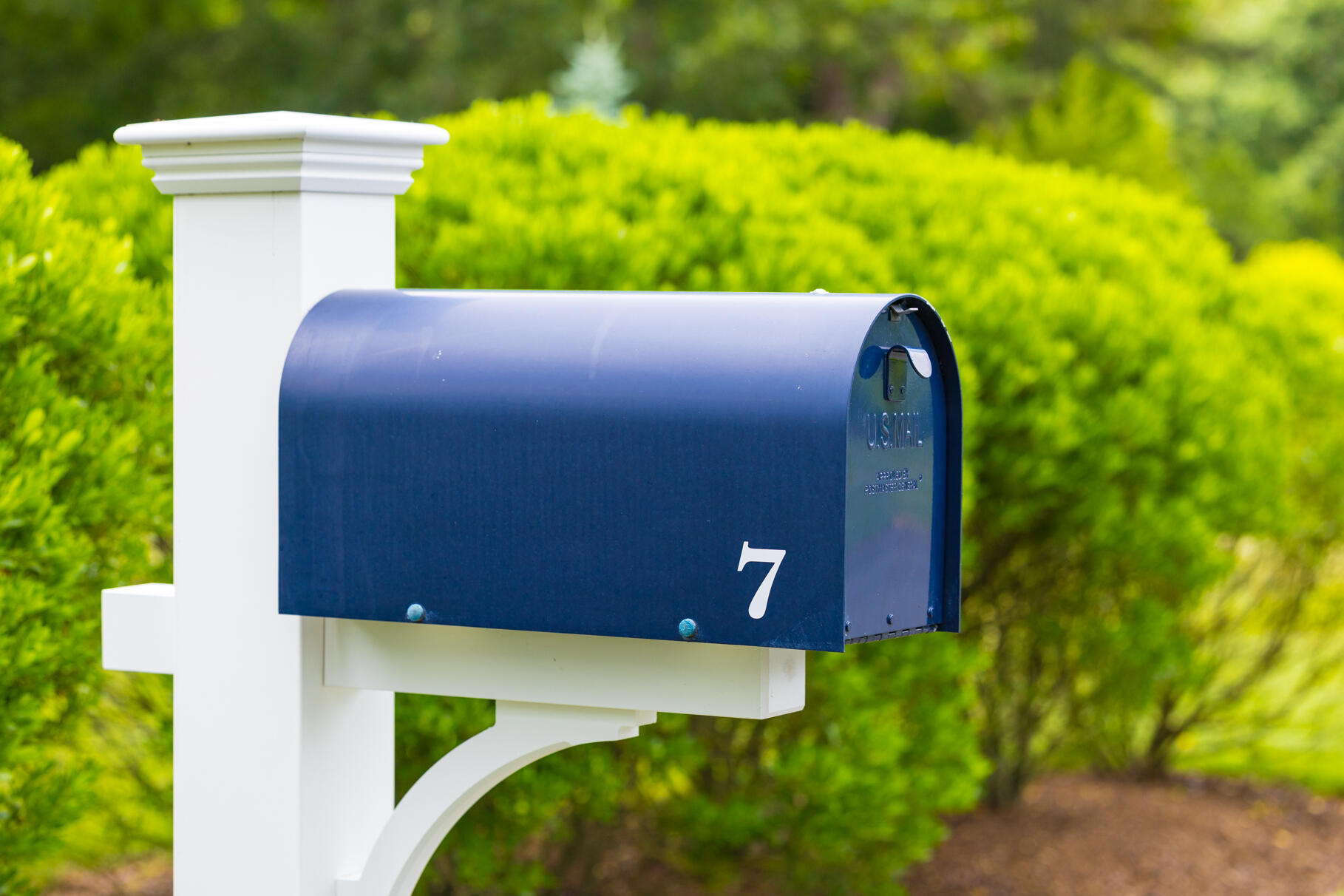 7 Jacobs Meadow Road