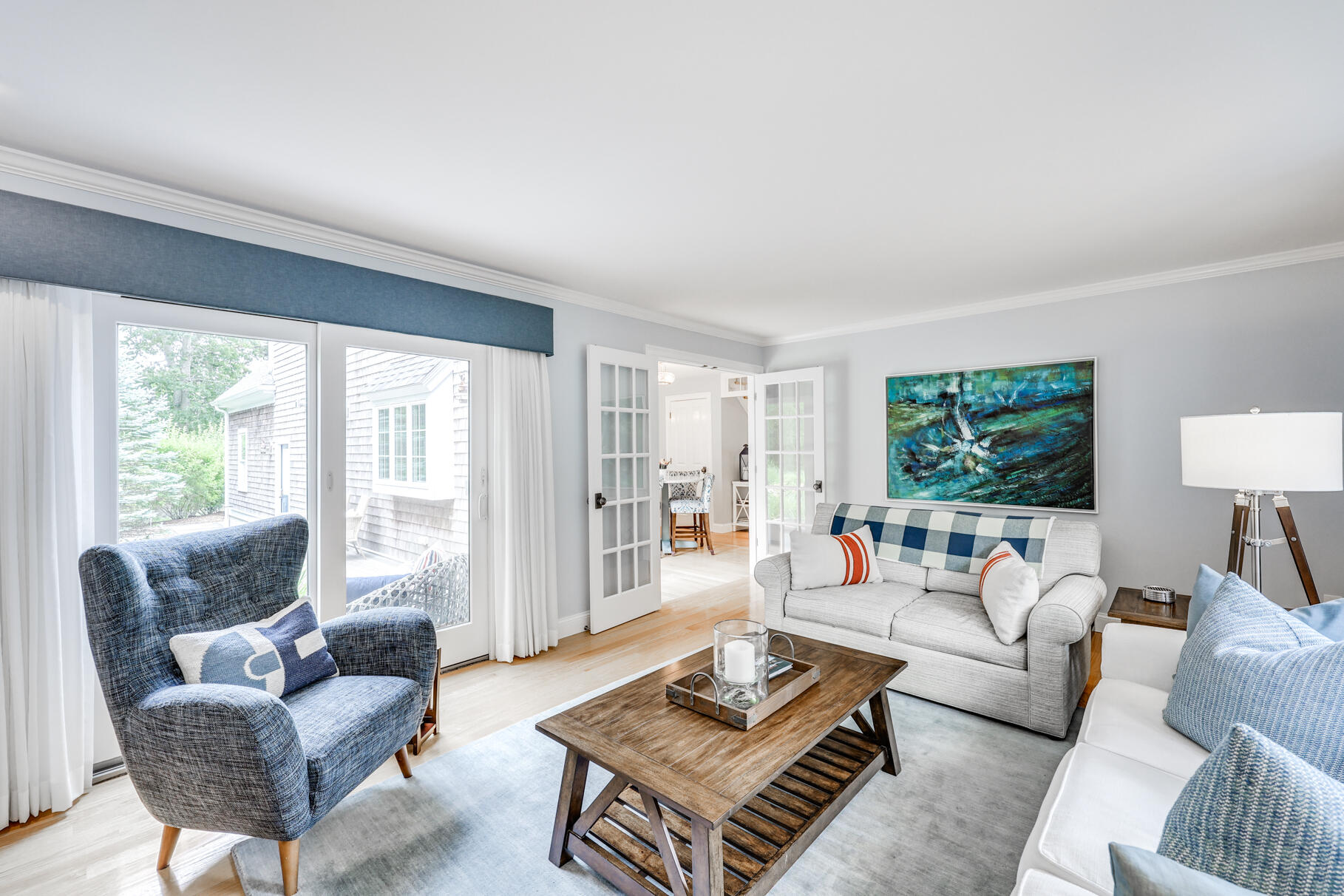 7 Jacobs Meadow Road