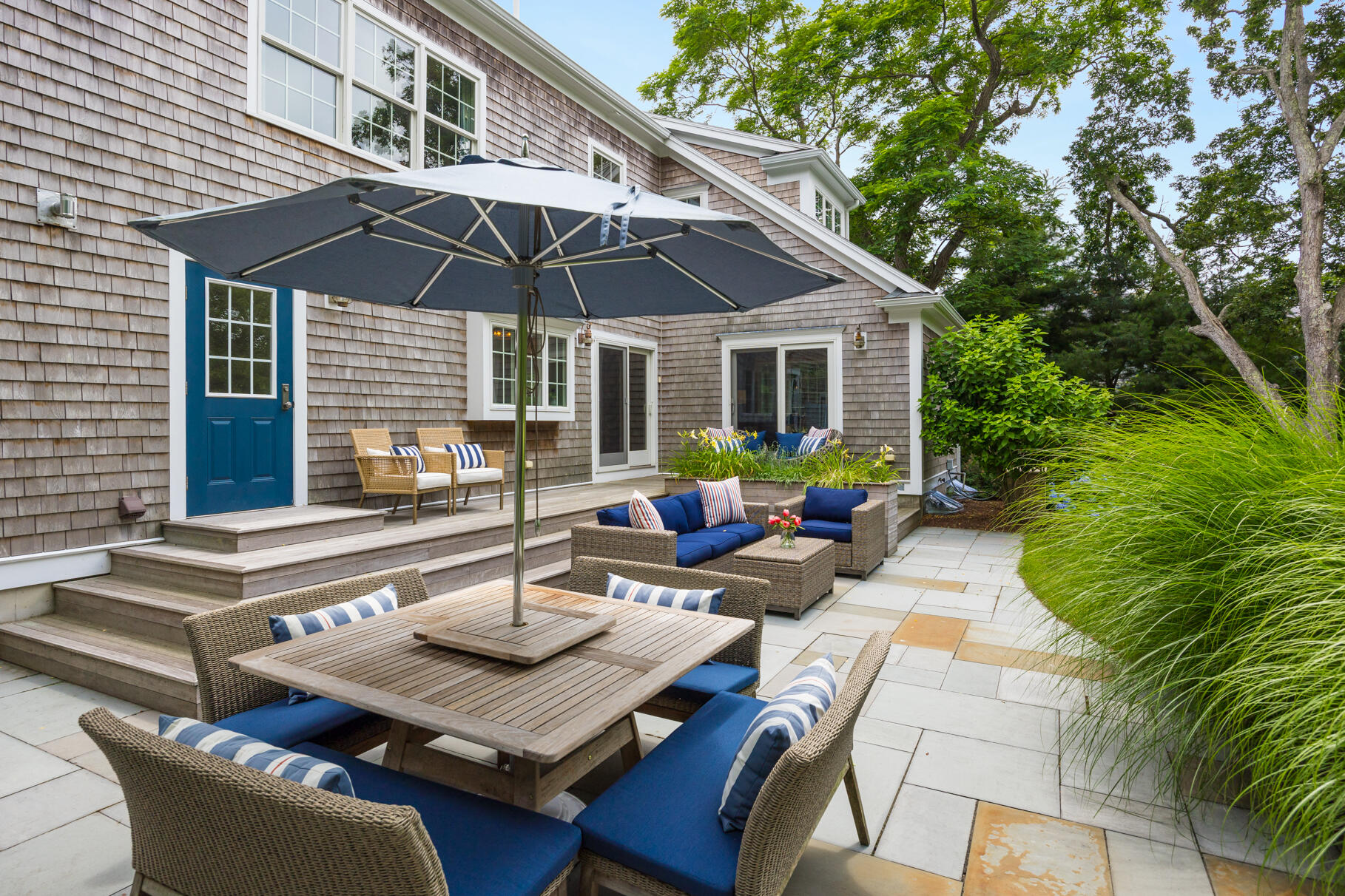 7 Jacobs Meadow Road