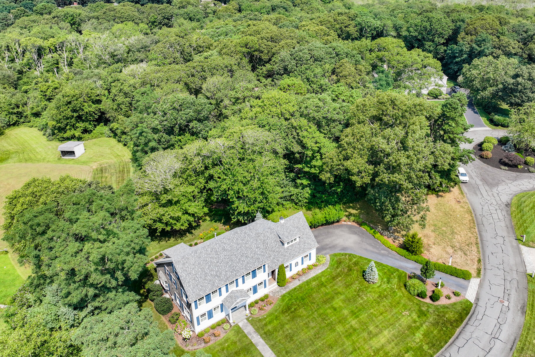 7 Jacobs Meadow Road