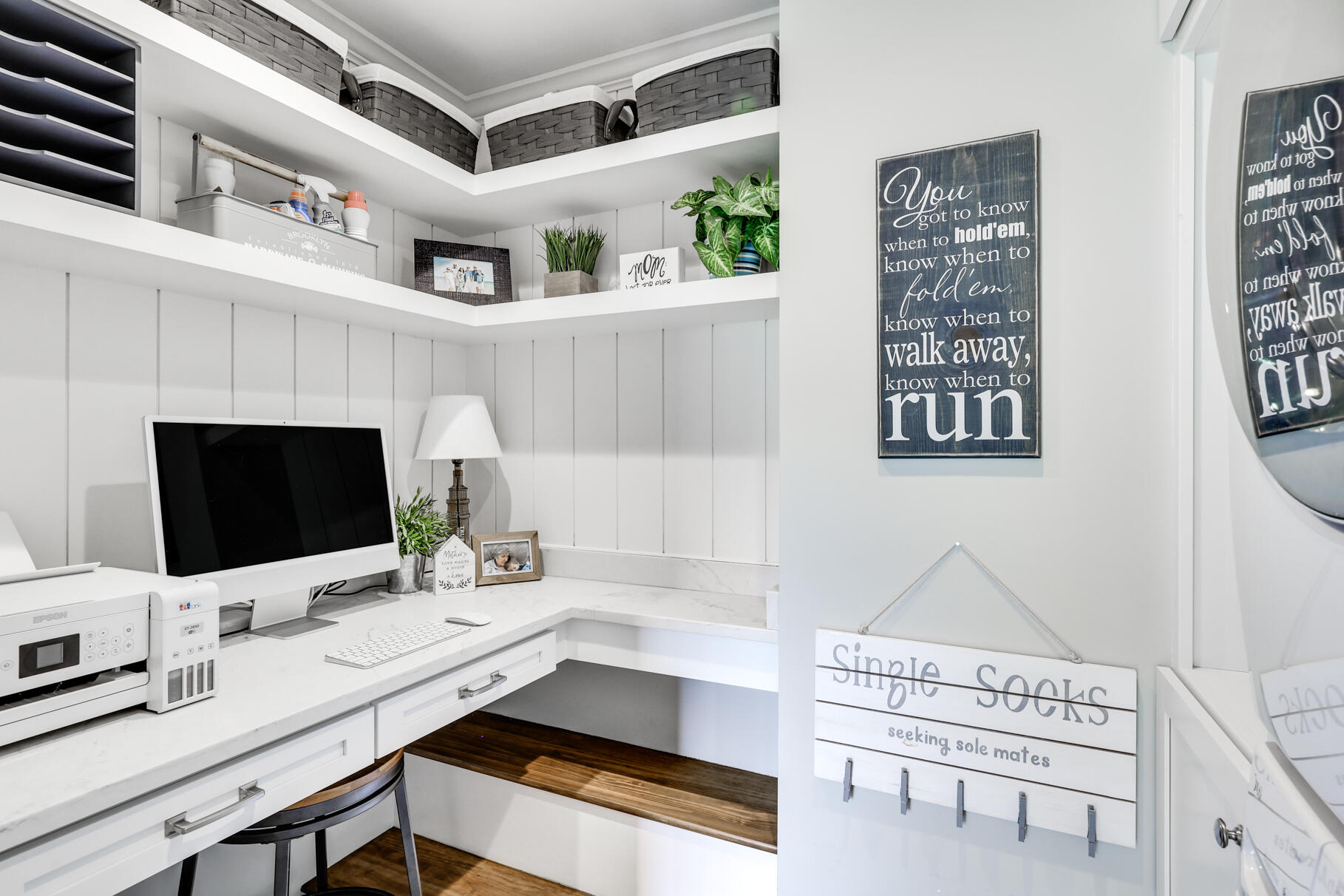 7 Jacobs Meadow Road