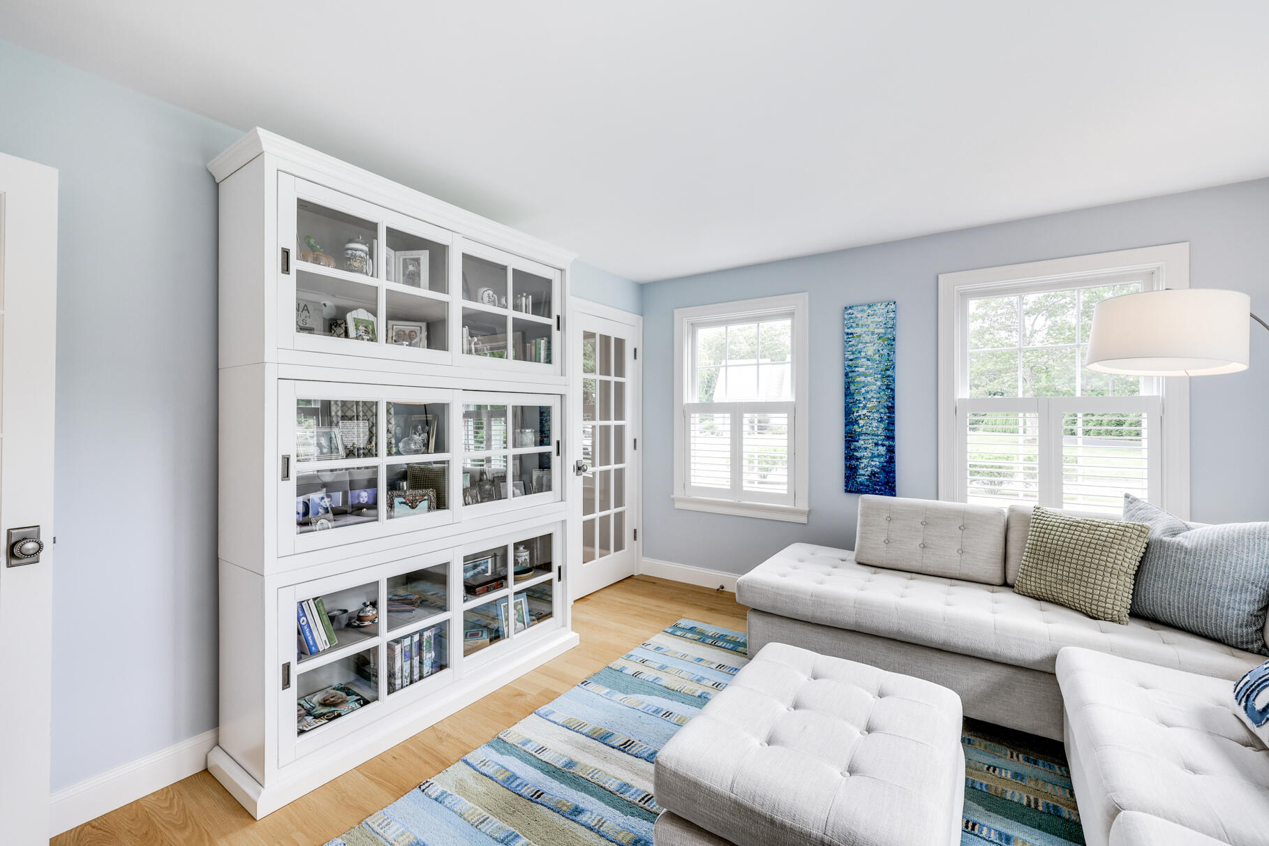 7 Jacobs Meadow Road