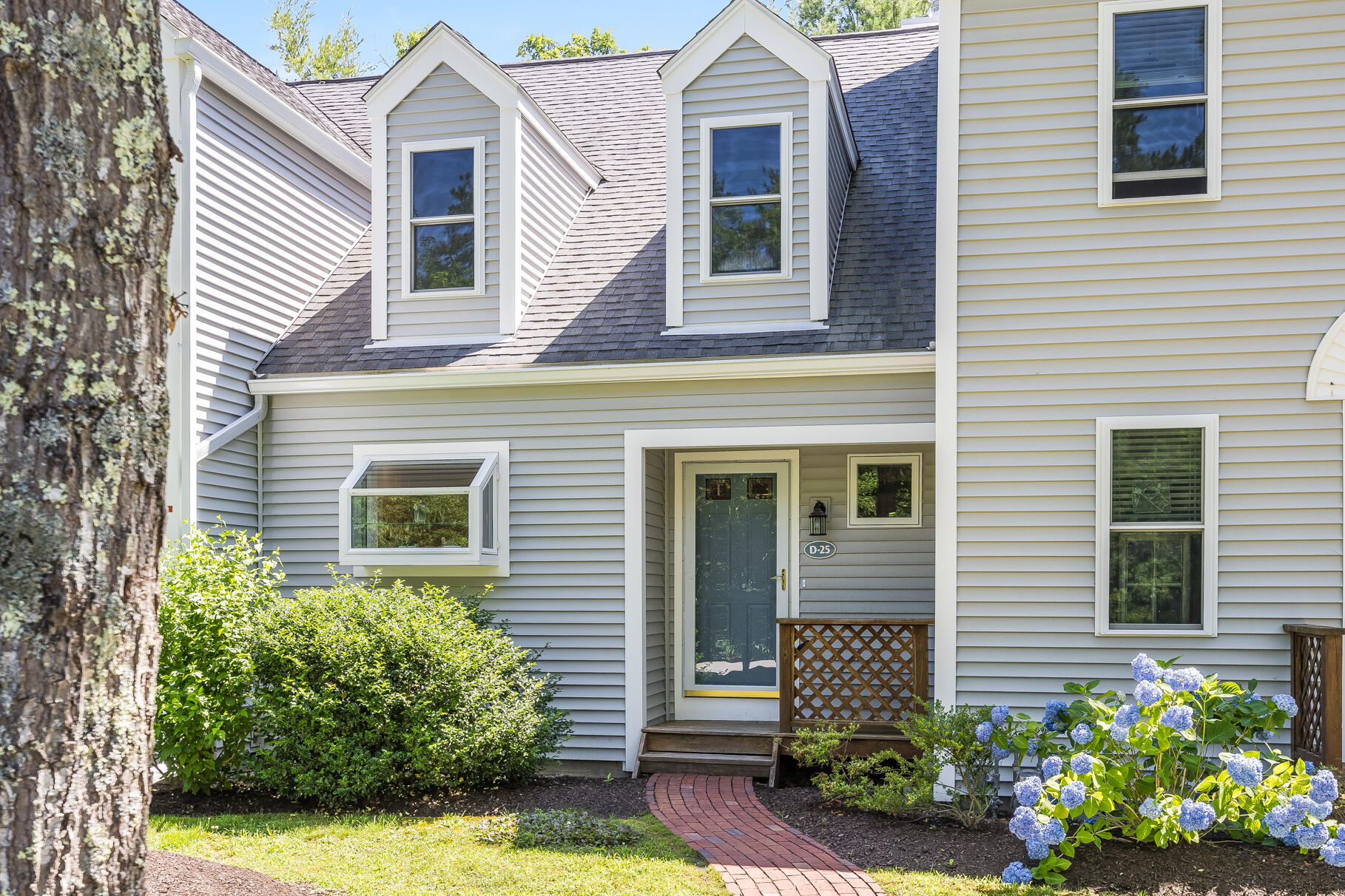 25 Southpoint Drive # D