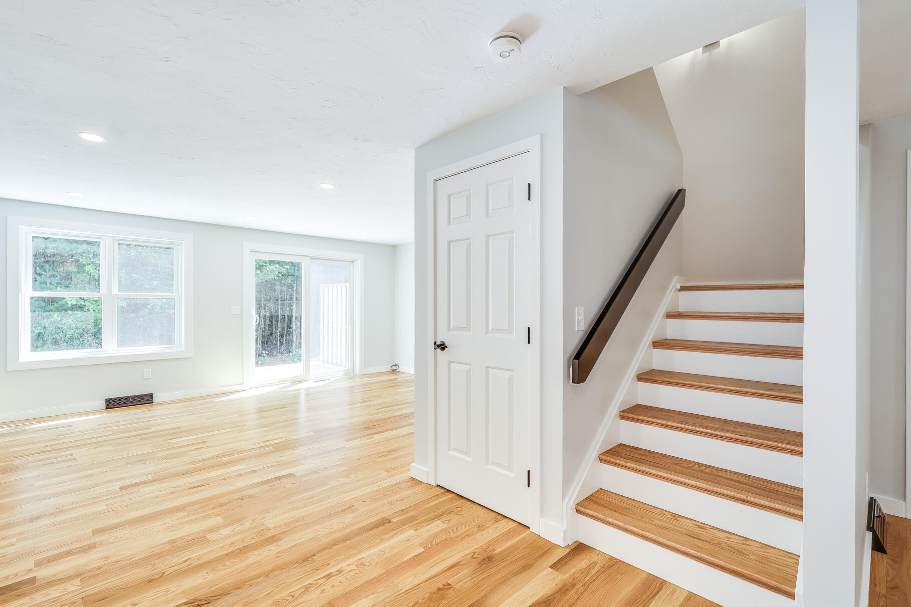 25 Southpoint Drive # D