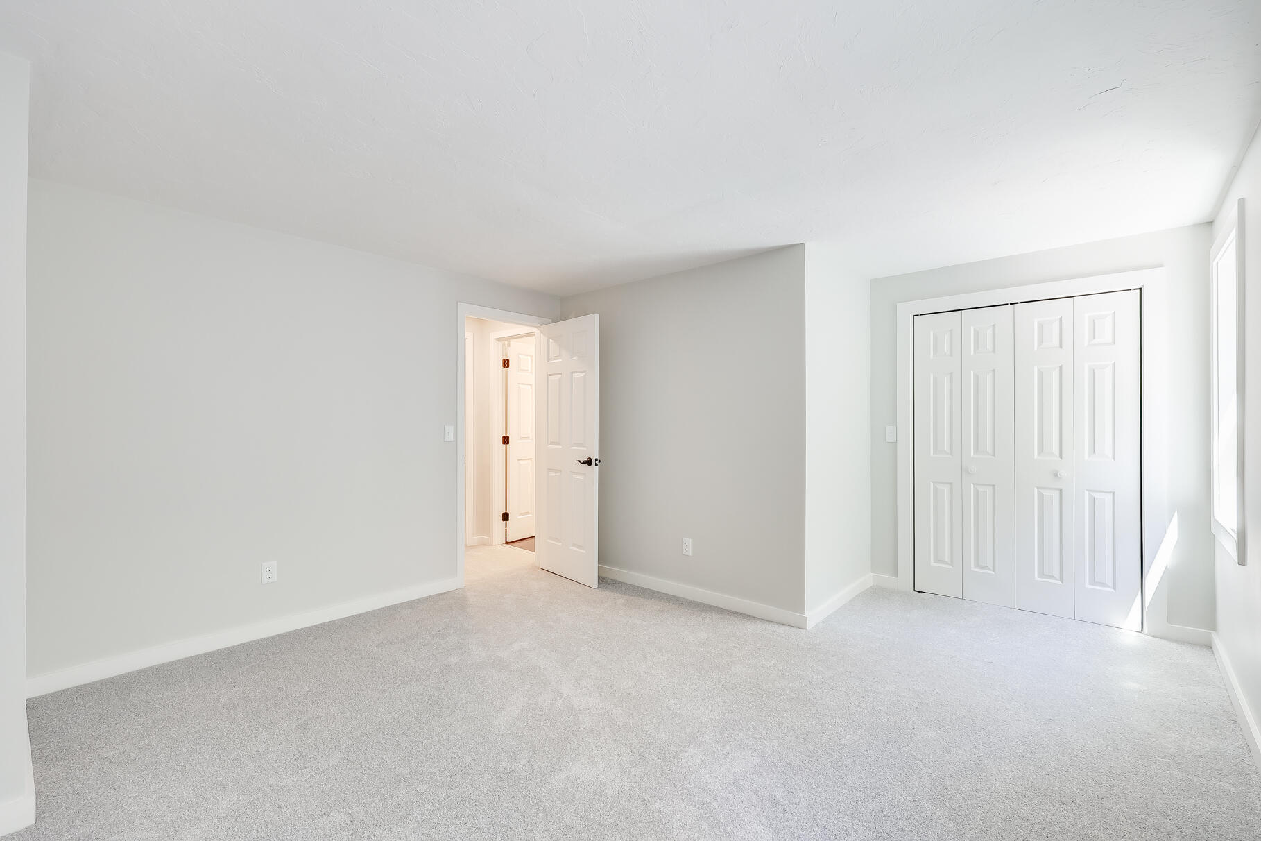 25 Southpoint Drive # D