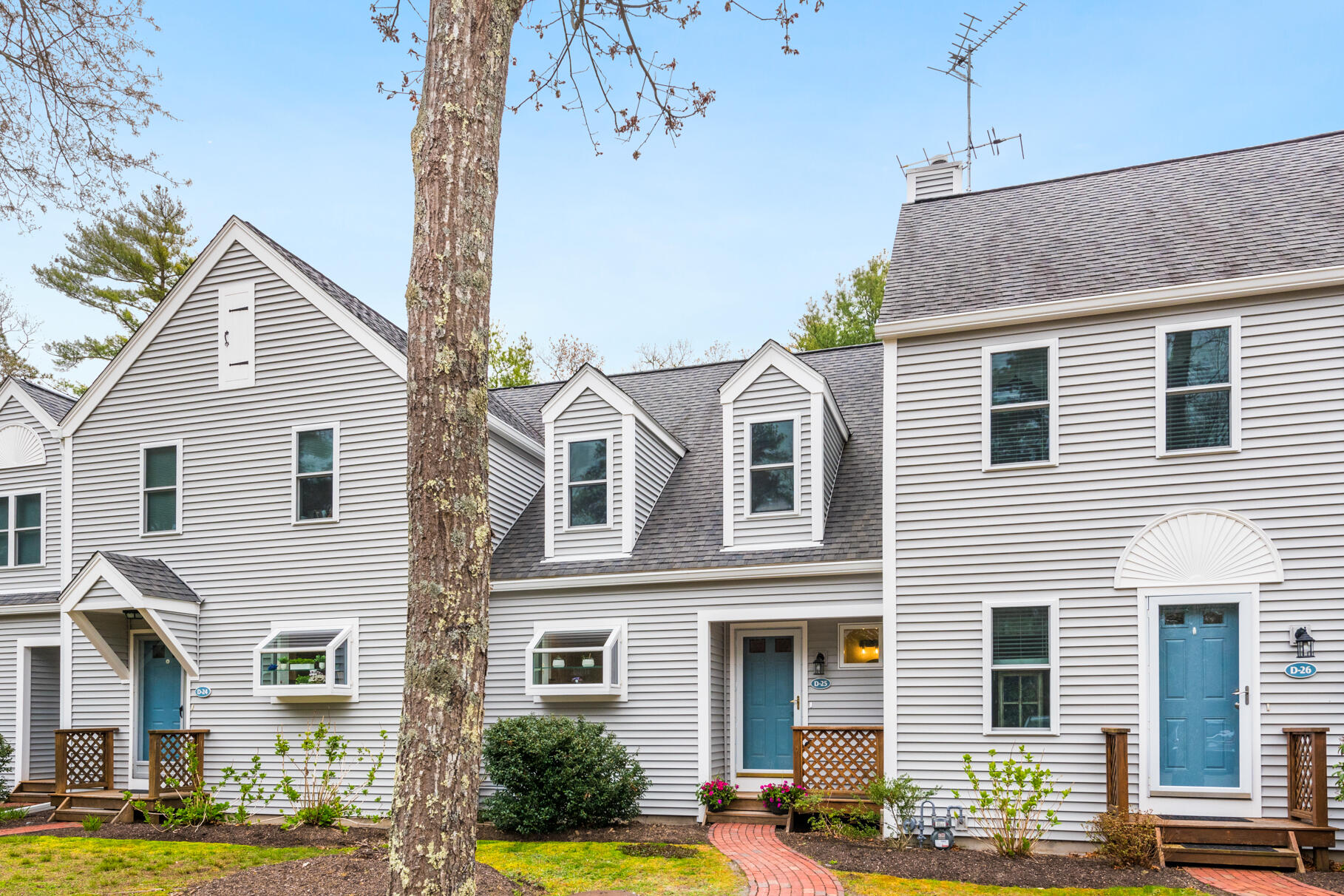 25 Southpoint Drive # D