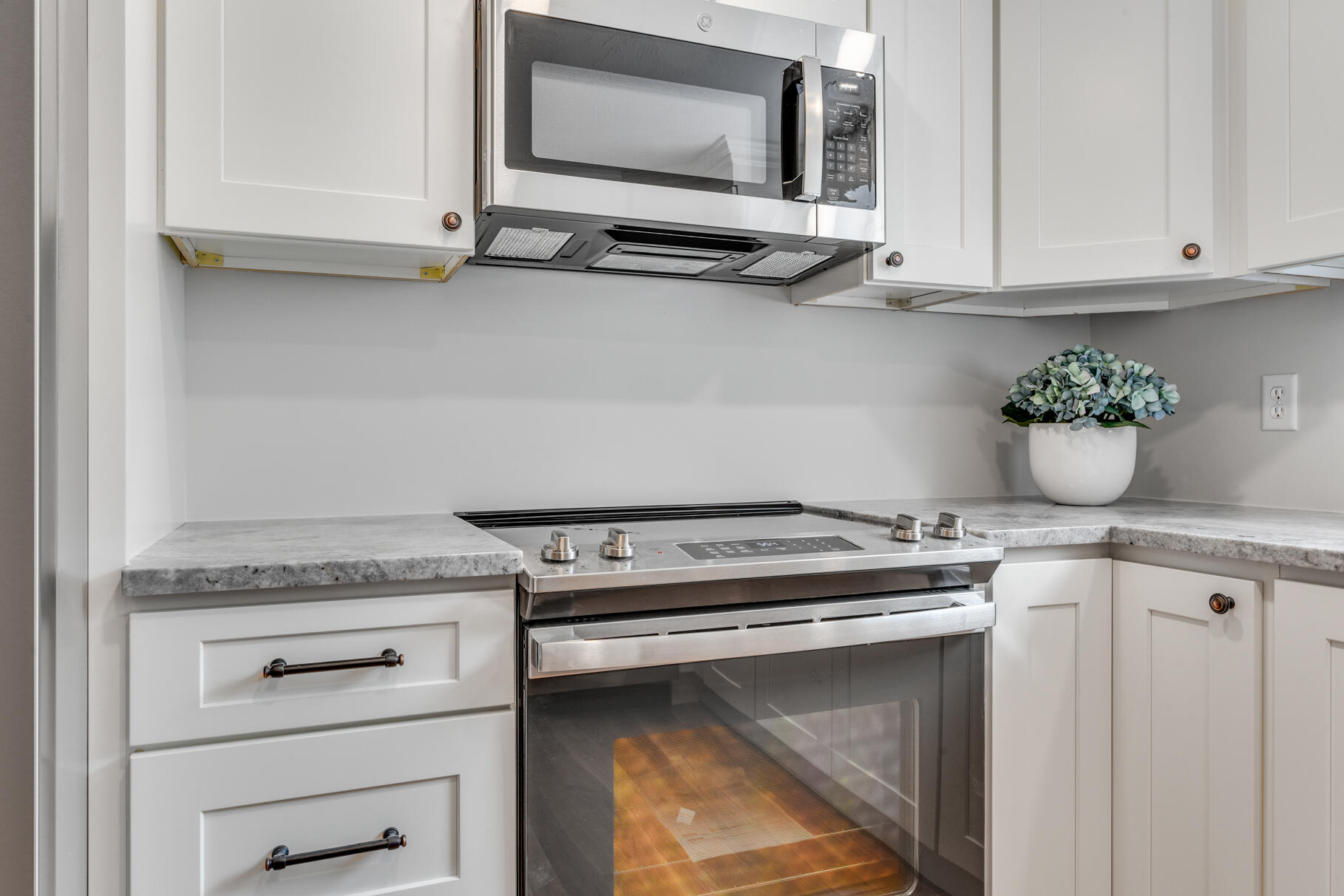 25 Southpoint Drive # D