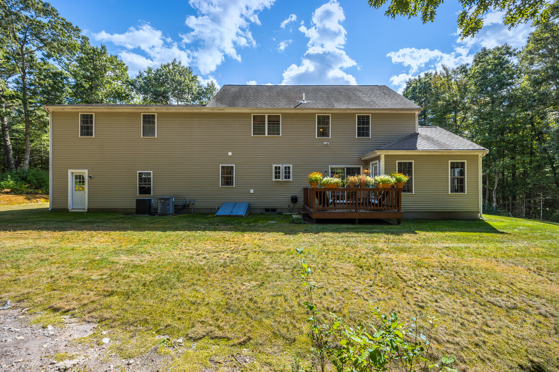 29 Halfway Pond Road