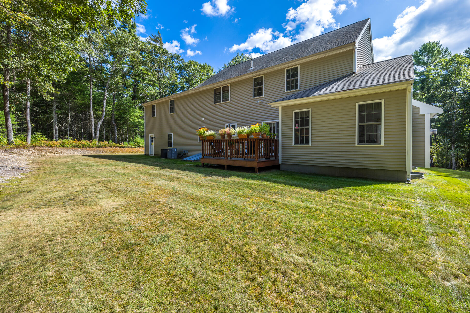 29 Halfway Pond Road