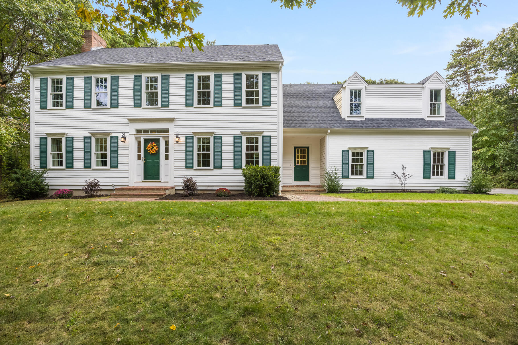 27 Wolf Hill