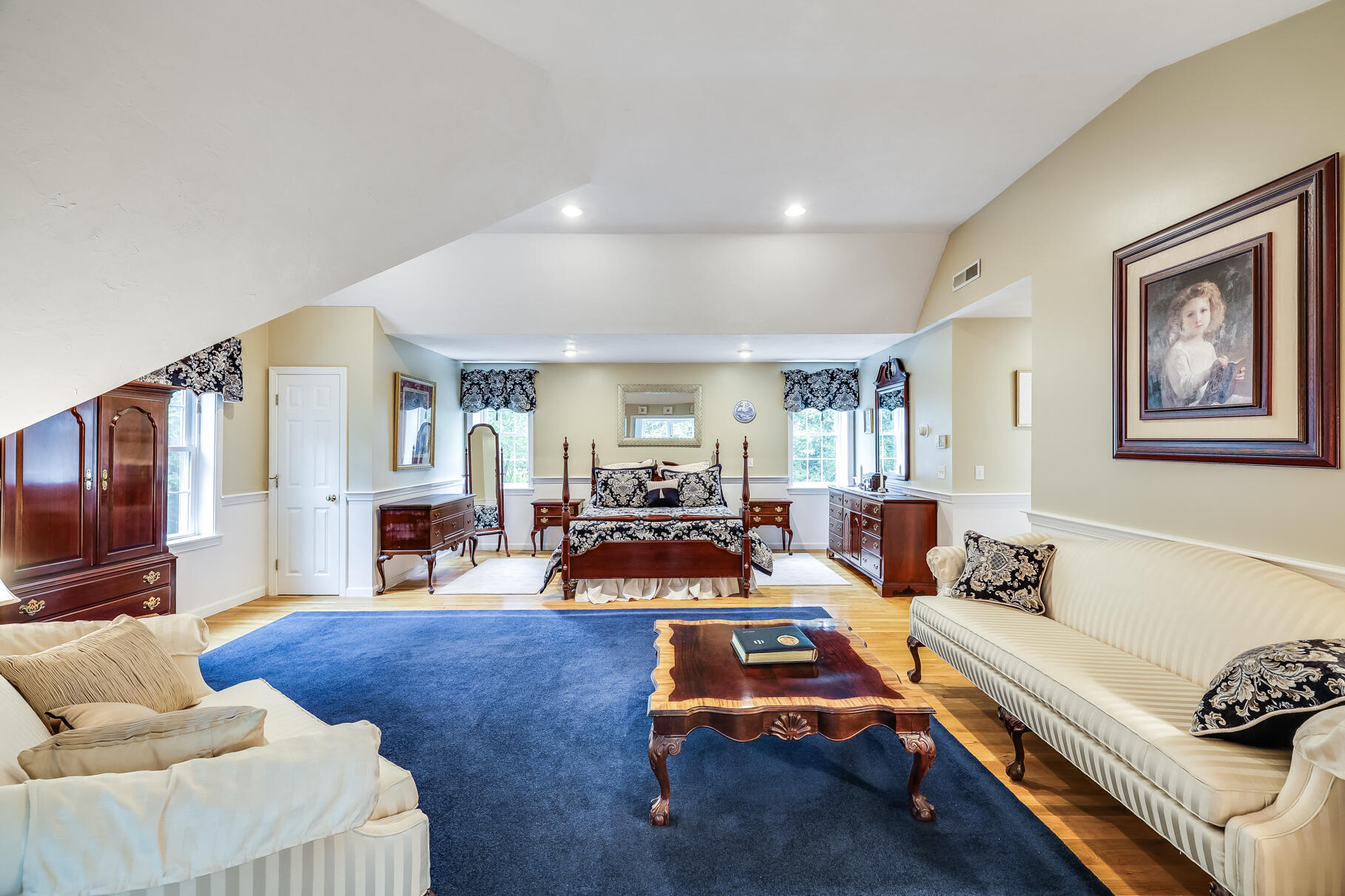 27 Wolf Hill
