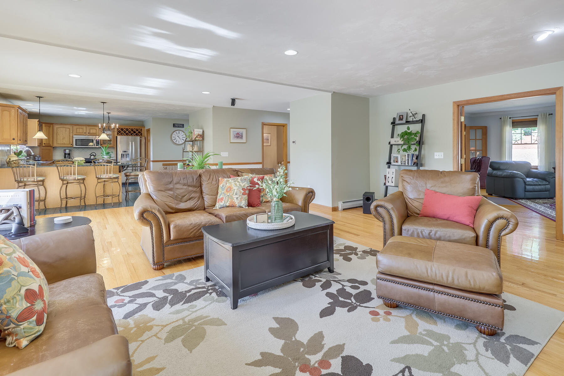 4 Sheldon Lane