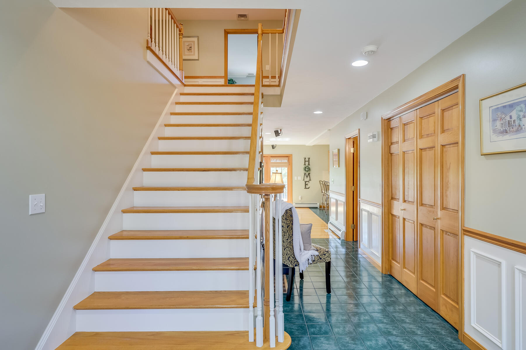 4 Sheldon Lane