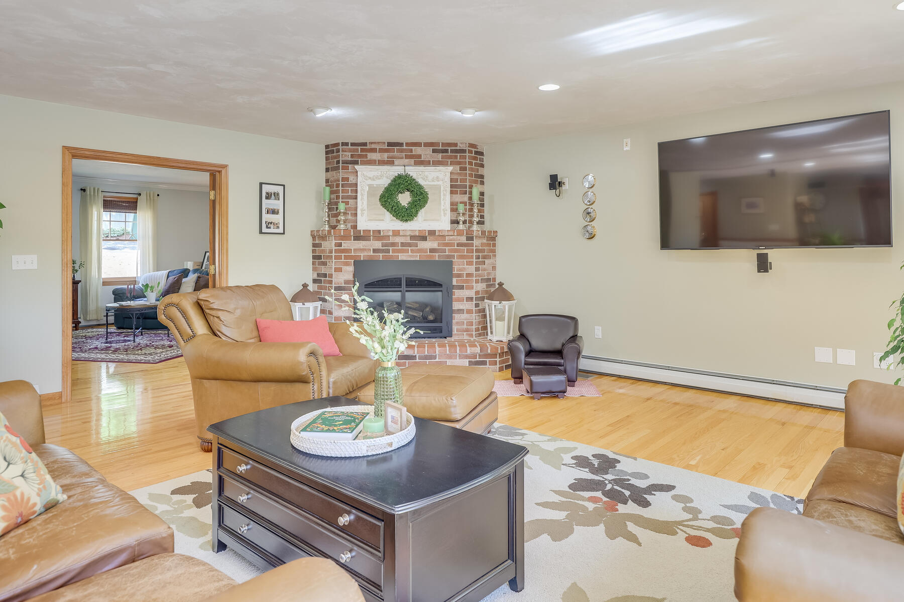 4 Sheldon Lane