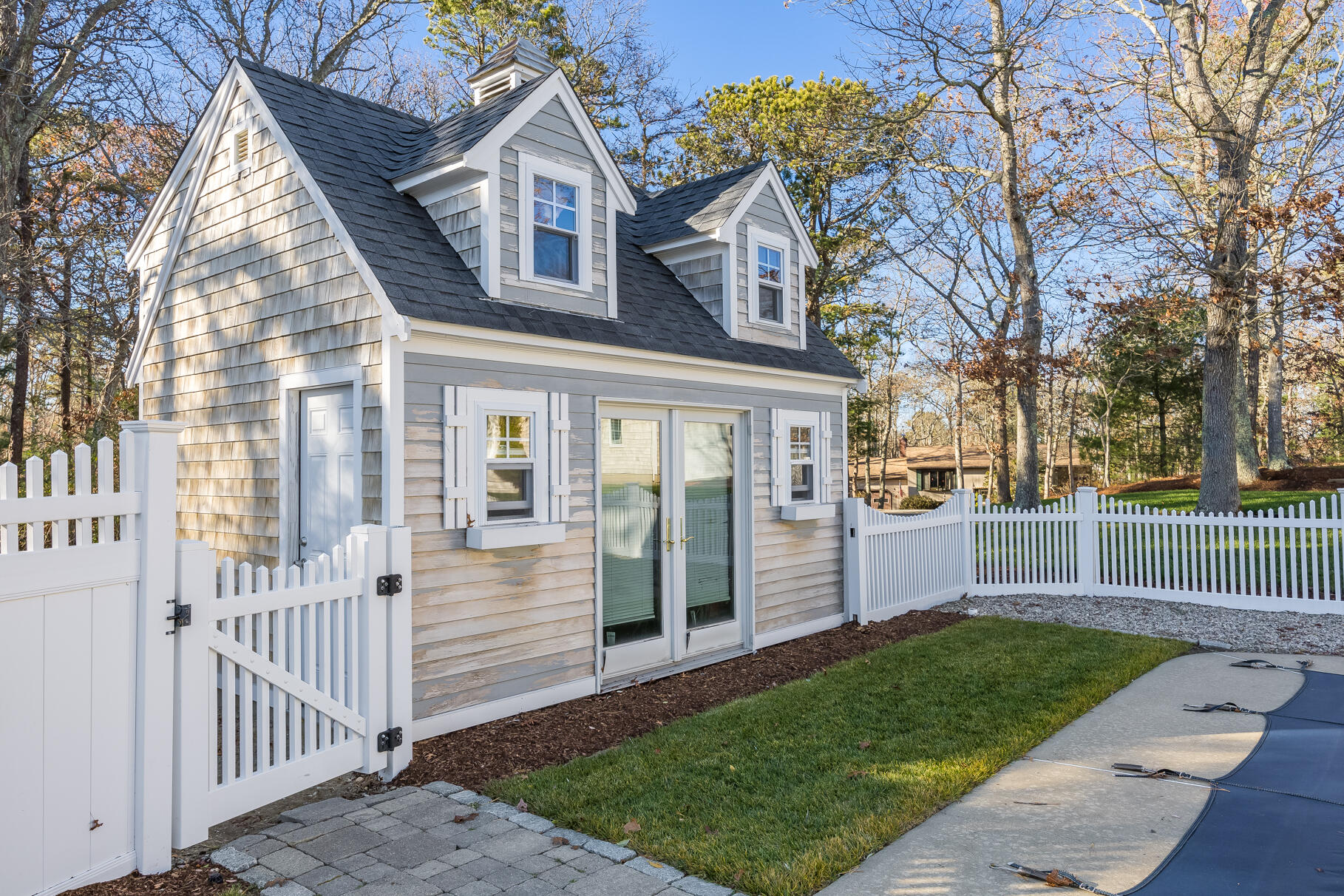 1 Bayview Road