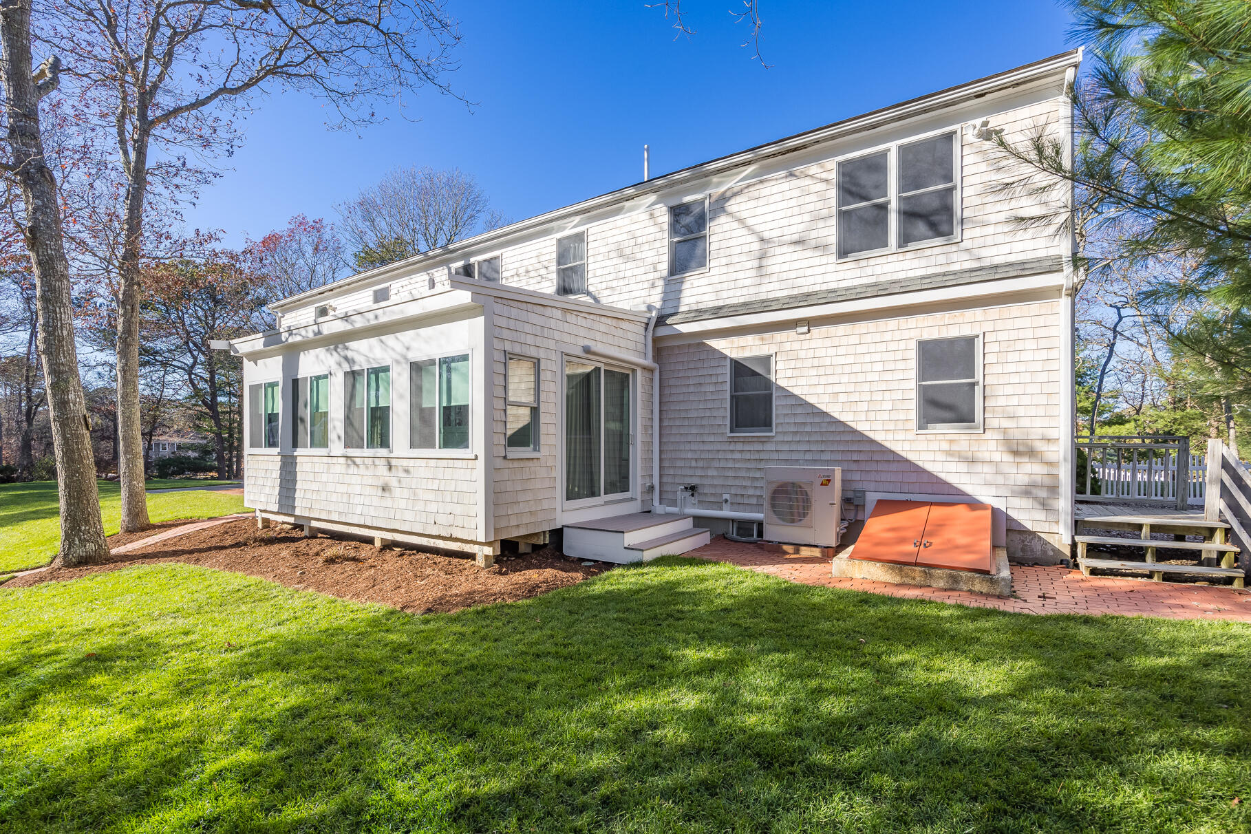 1 Bayview Road