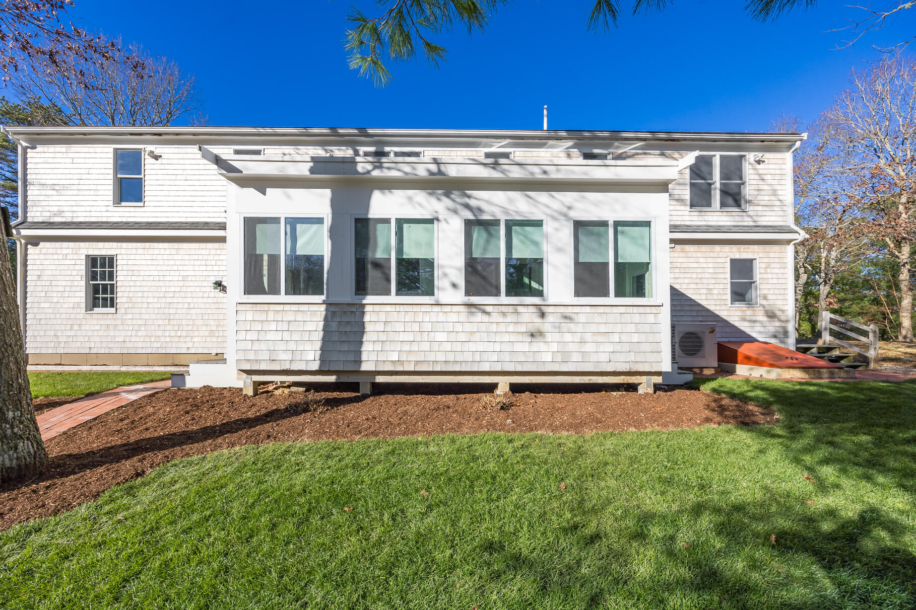 1 Bayview Road
