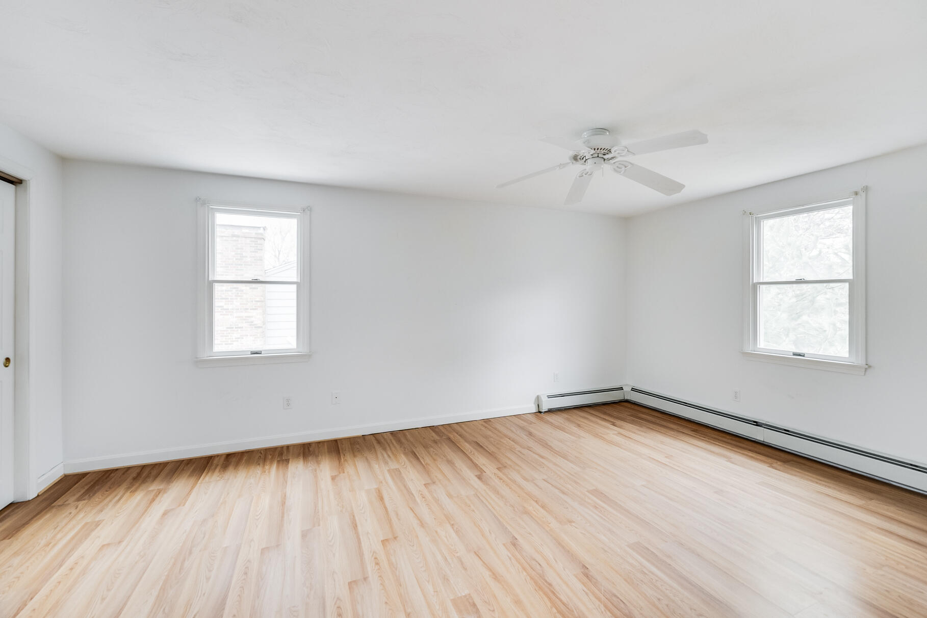 105 Edgewater Drive W
