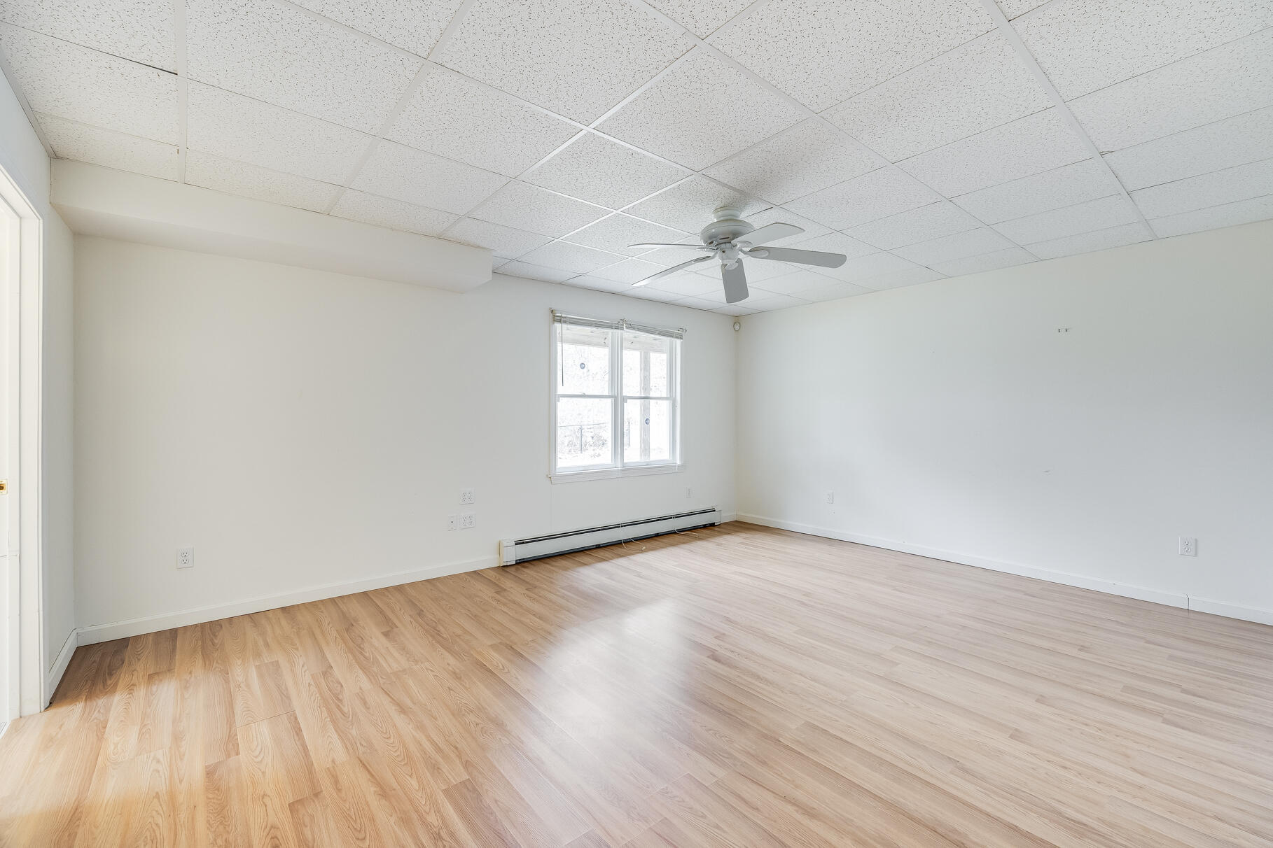 105 Edgewater Drive W