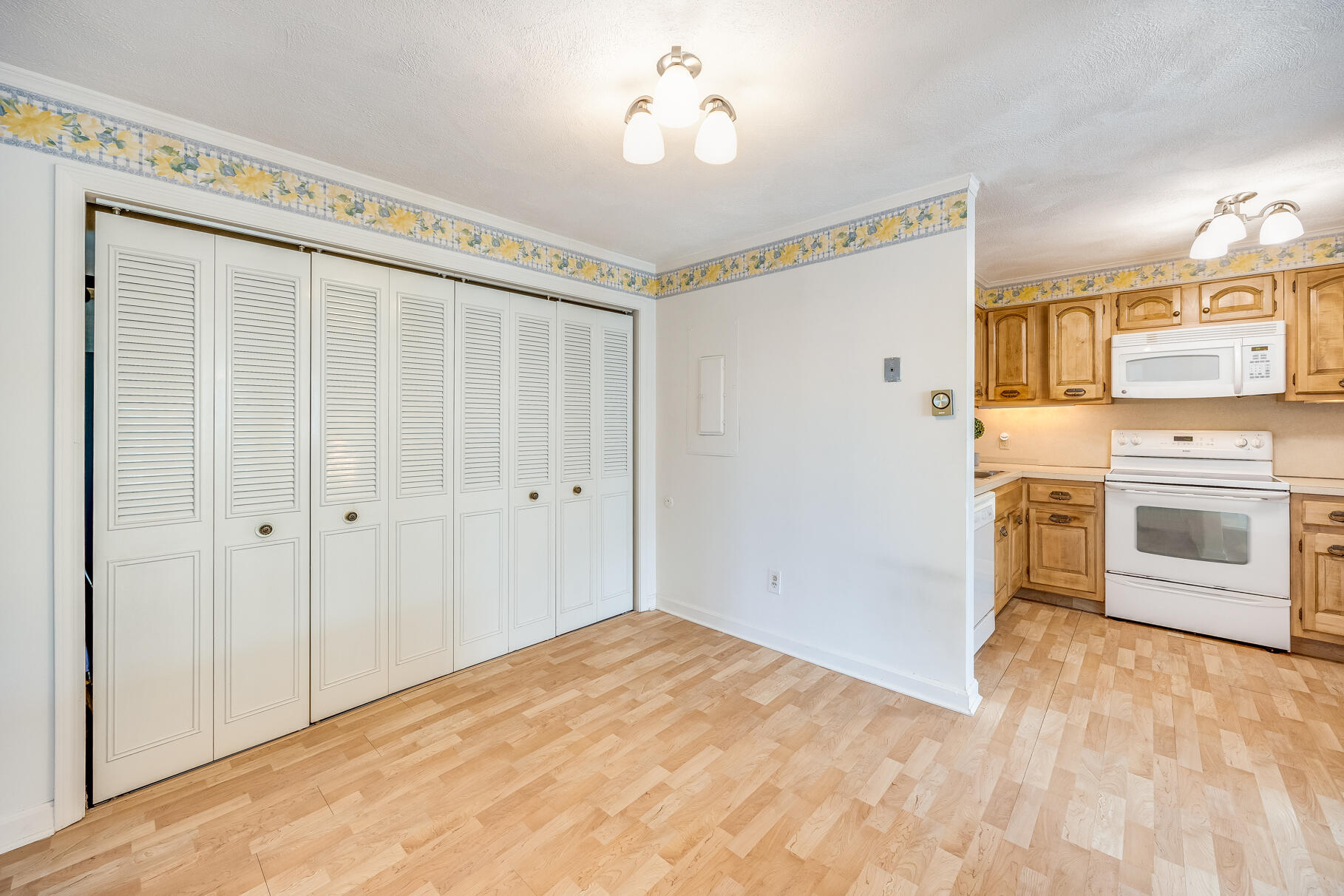 33 Highview Drive