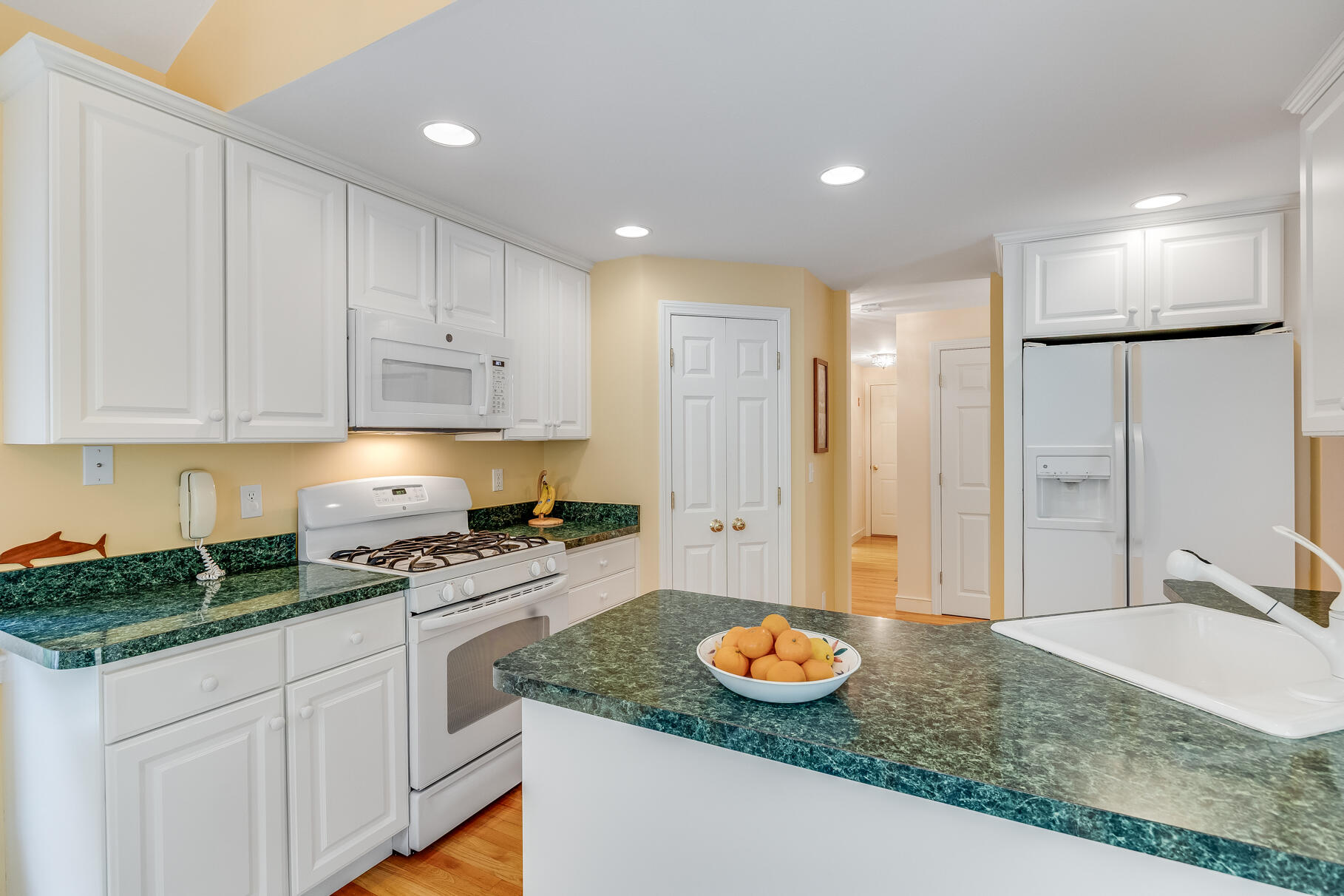 20 Crestview Circle