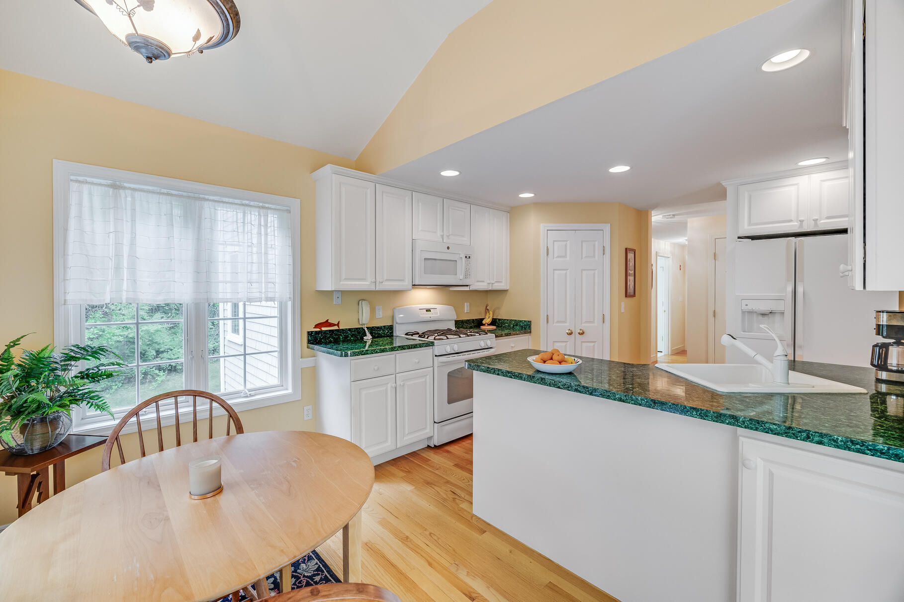 20 Crestview Circle