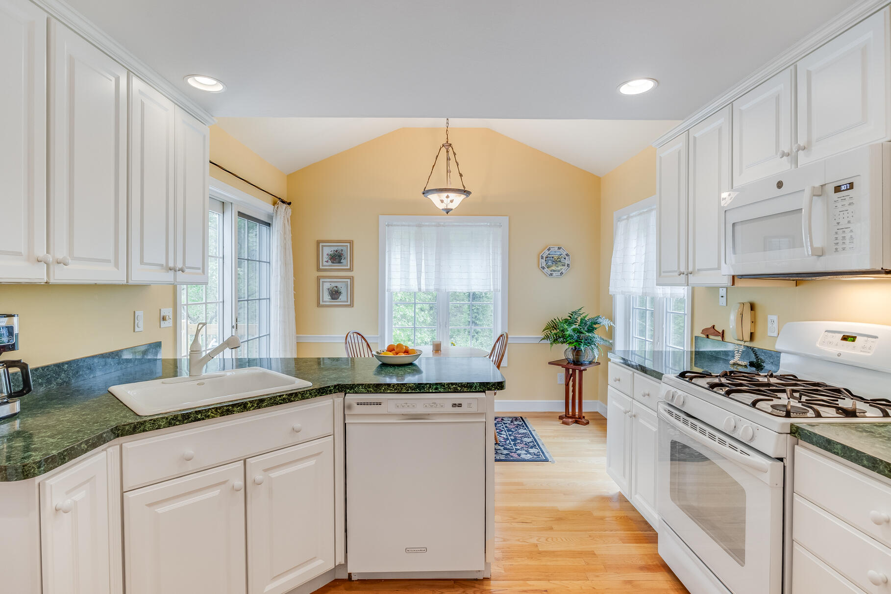 20 Crestview Circle