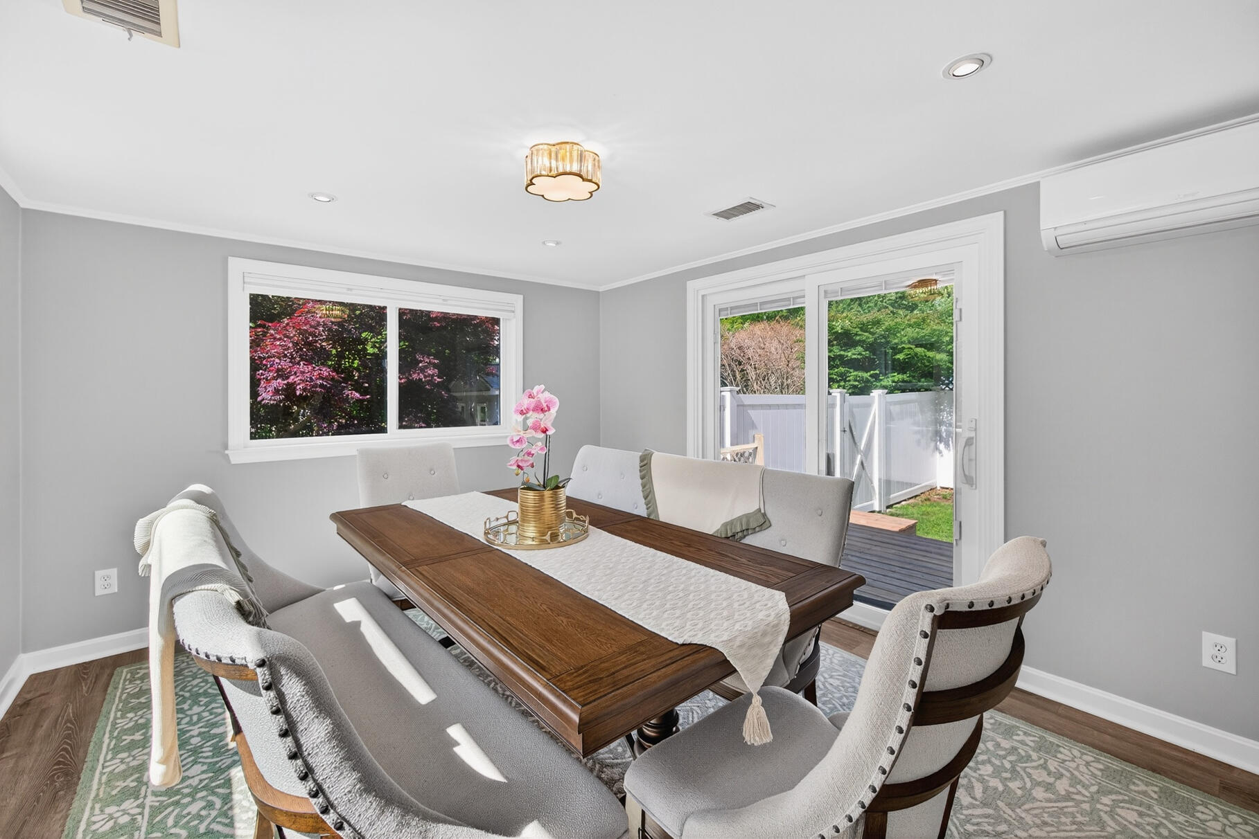 24 Tabor Road